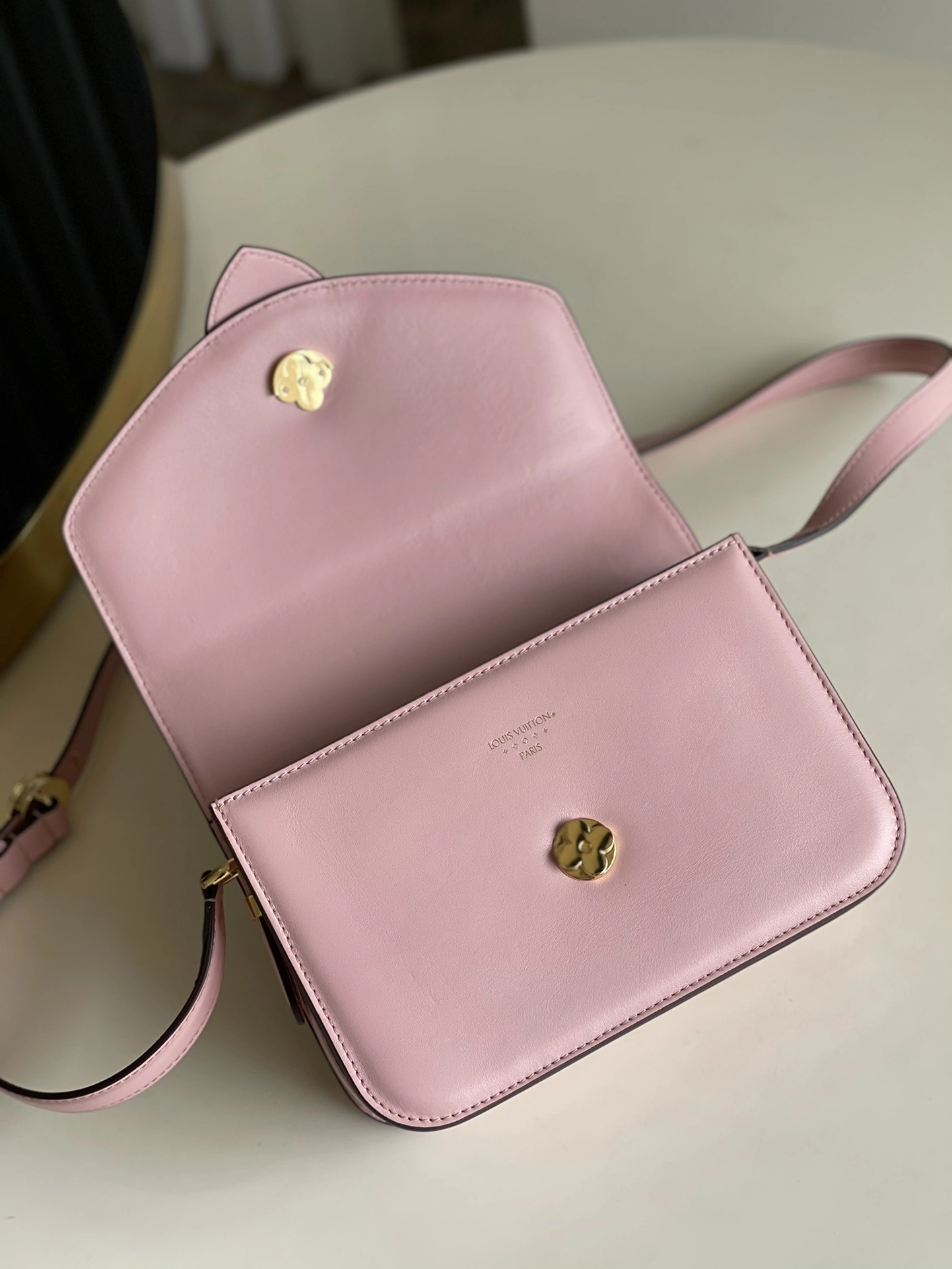 Resilient L*ouis V*uitton Bag Top Quality 23.0 x 15.0 x 8.0cm 8672