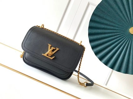 L*ouis V*uitton Bag Top Quality 23*17*11cm Versatile 8778