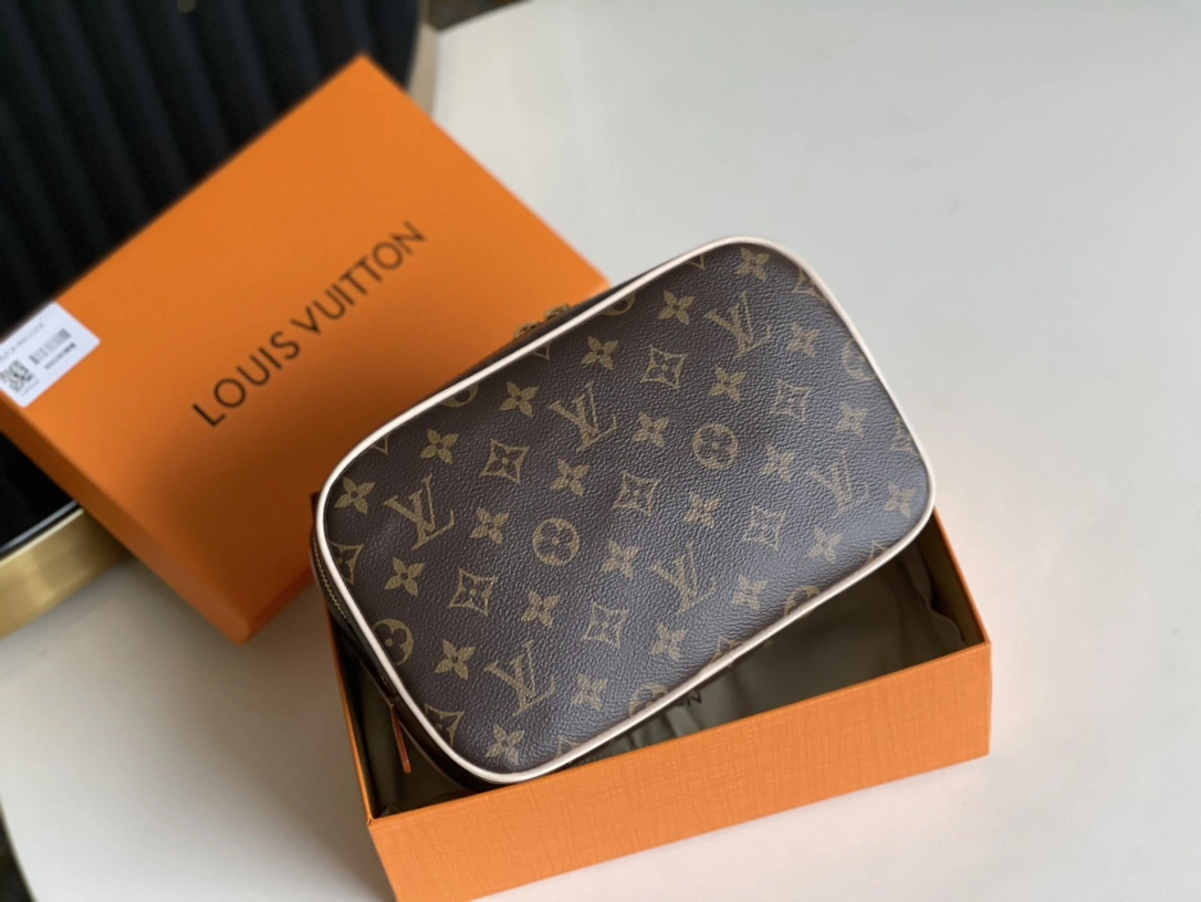 L*ouis V*uitton Bag Top Quality 24.5*7*15.5cm Resilient 8612