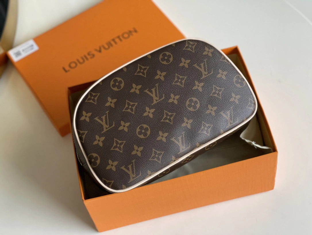 Breathable L*ouis V*uitton Bag Top Quality 25.5*17*9cm 8611