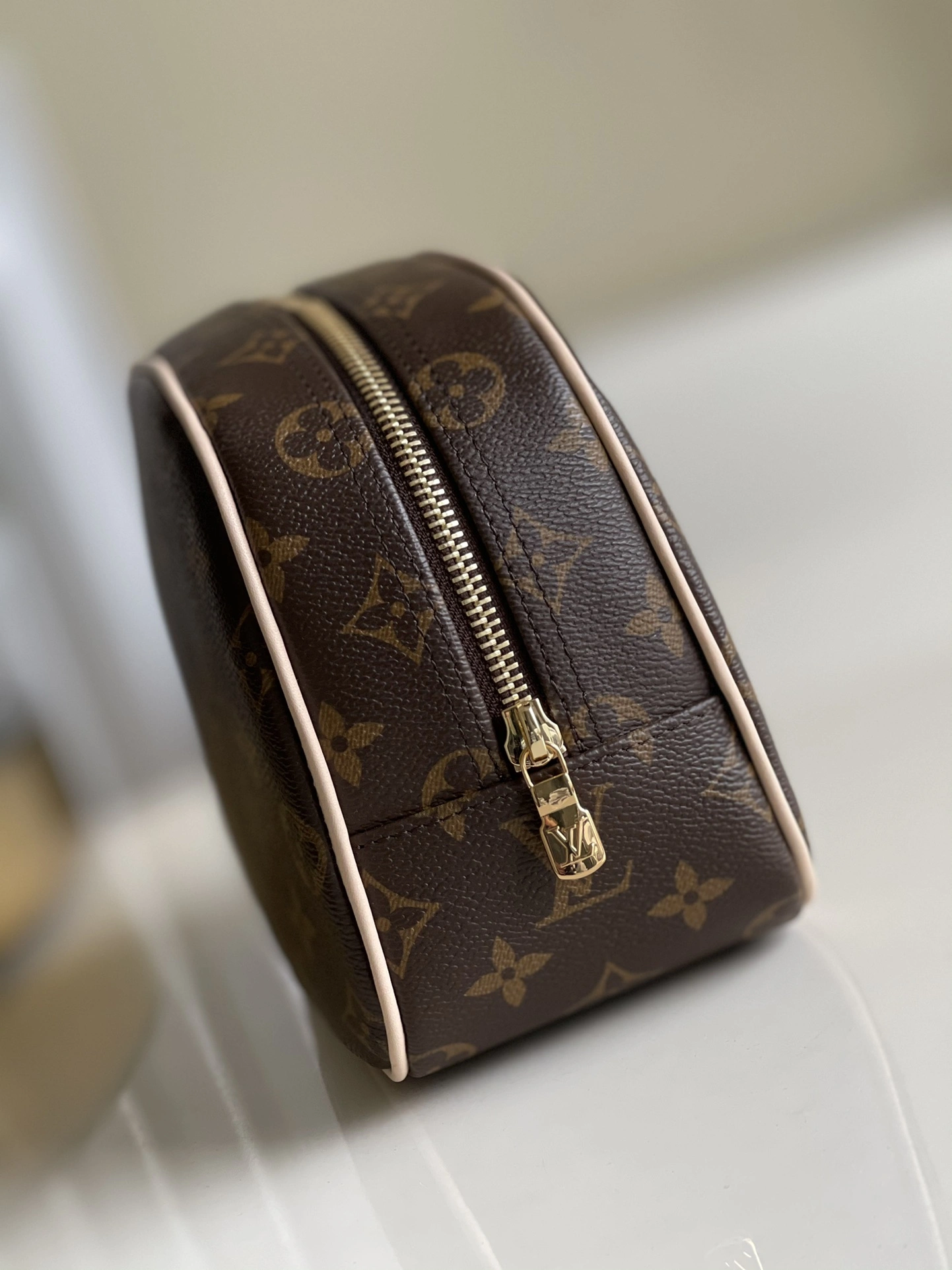 Breathable L*ouis V*uitton Bag Top Quality 25.5*17*9cm 8611