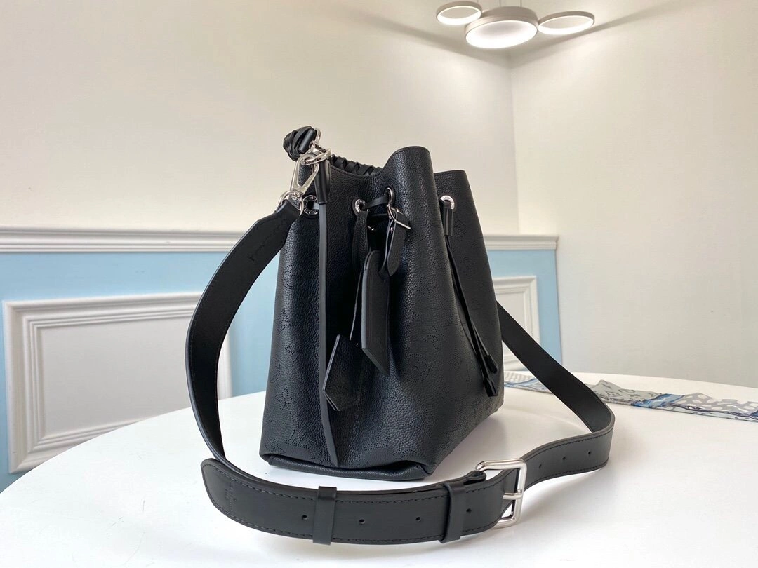 Premium L*ouis V*uitton Bag Top Quality 25*14*26cm 8735