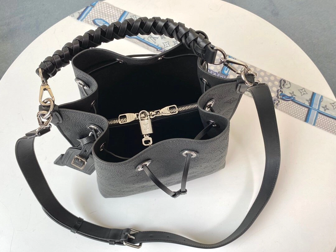 Premium L*ouis V*uitton Bag Top Quality 25*14*26cm 8735