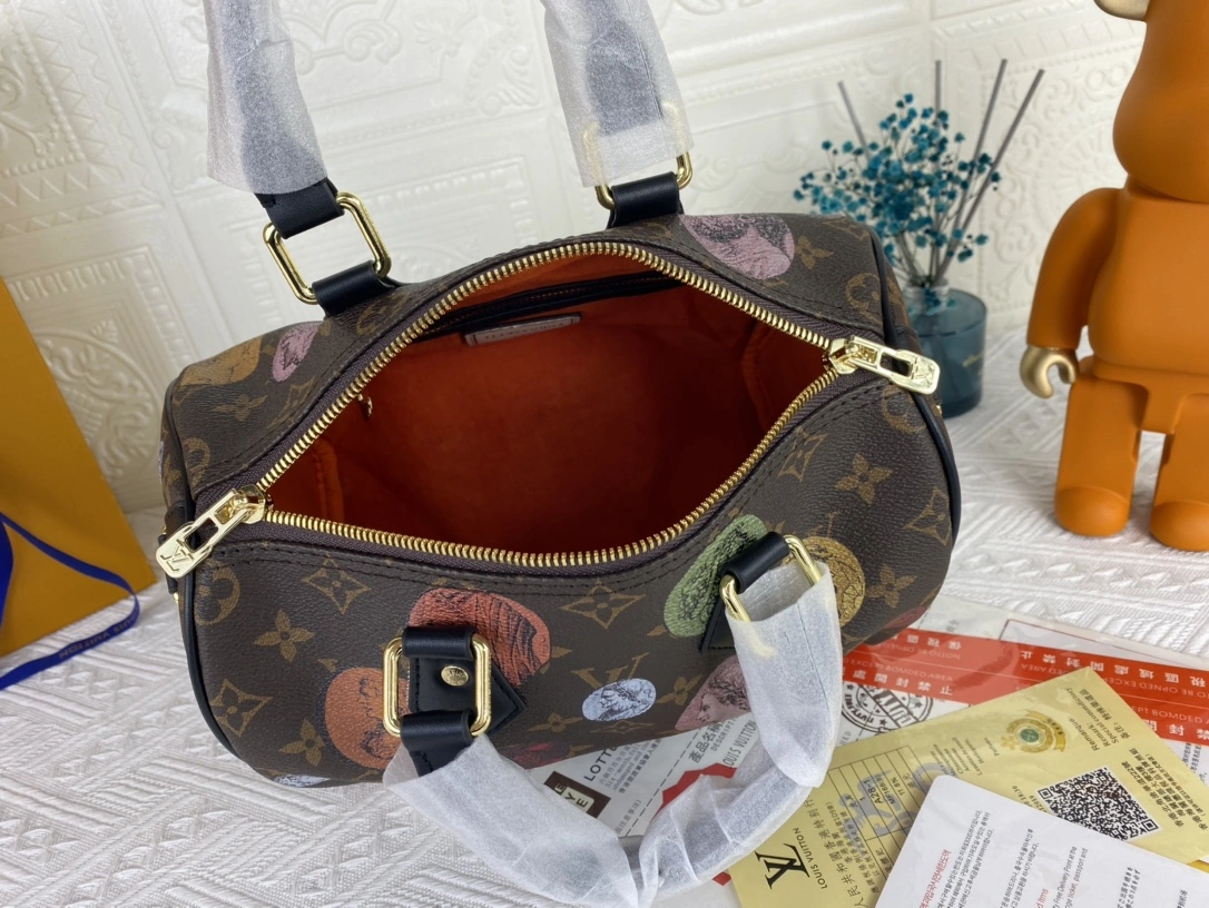 Flexible L*ouis V*uitton Bag Top Quality 25*18*15cm 8356
