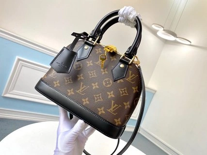 StreetReady L*ouis V*uitton Bag Top Quality 25*19*12cm 8767