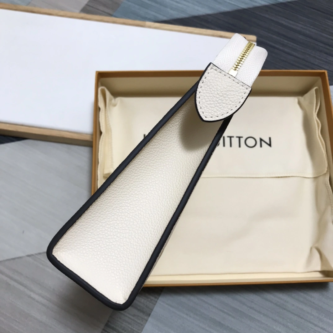 Stretchable L*ouis V*uitton Bag Top Quality 25*20*5.5cm 8571
