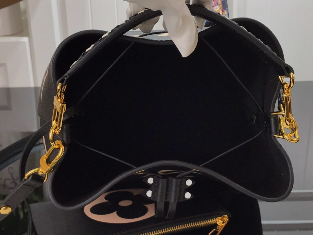 GoodFit L*ouis V*uitton Bag Top Quality 26*26*17.5cm 8724