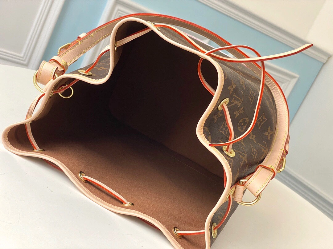 Refined L*ouis V*uitton Bag Top Quality 26*34*19cm 8687