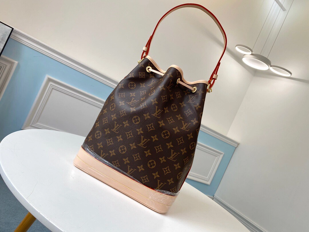 Refined L*ouis V*uitton Bag Top Quality 26*34*19cm 8687