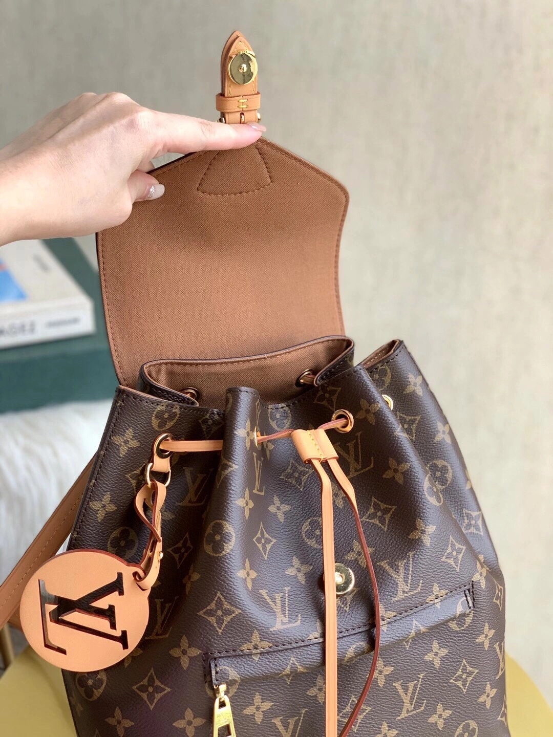 L*ouis V*uitton Bag Top Quality 27.5*33*14cm Contemporary 8654