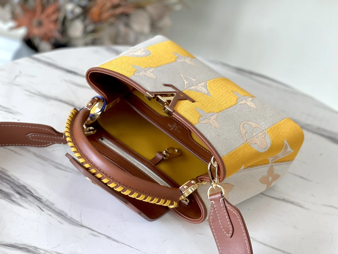 L*ouis V*uitton Bag Top Quality 27*18*9CM Fashionable 8388