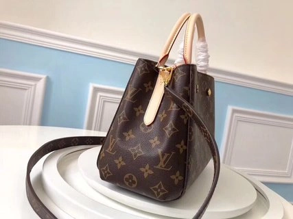 L*ouis V*uitton Bag Top Quality 29*20*13cm Effortless 8750