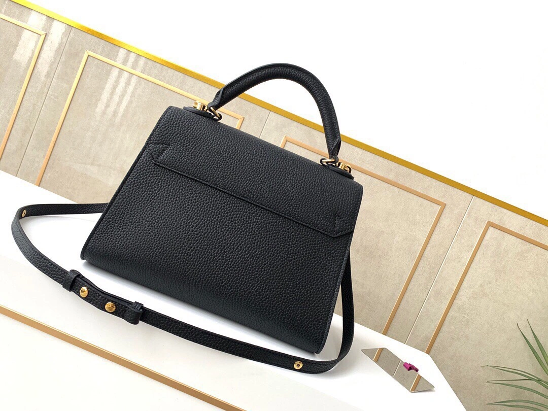 Fashionable L*ouis V*uitton Bag Top Quality 29*21*12cm 8684