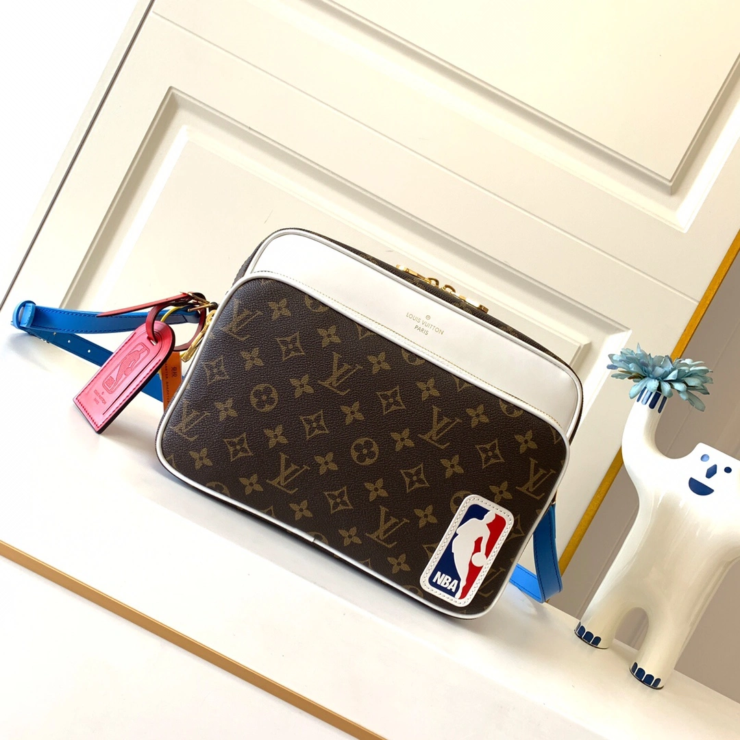 SmoothTexture L*ouis V*uitton Bag Top Quality 30*22*9cm 8732