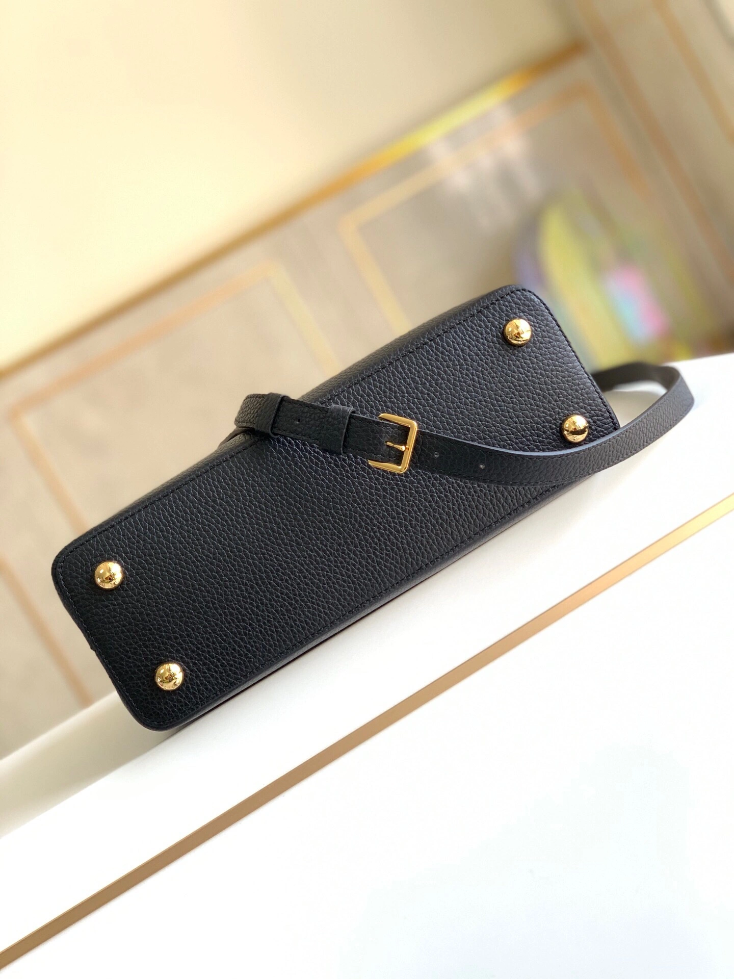 Affordable L*ouis V*uitton Bag Top Quality 31.5*20*11cm 8369