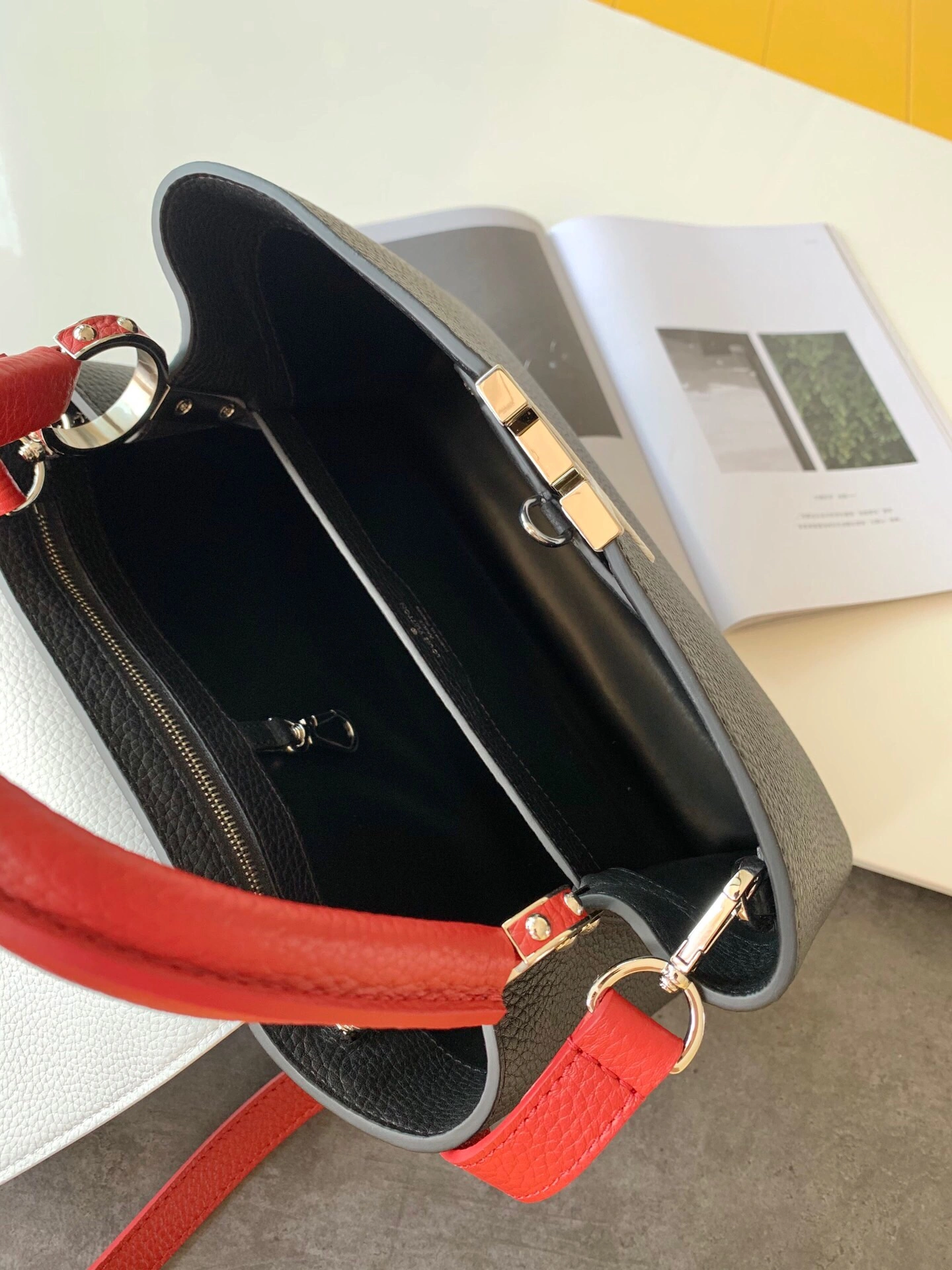 L*ouis V*uitton Bag Top Quality 31.5*20*11cm RelaxedFit 8367