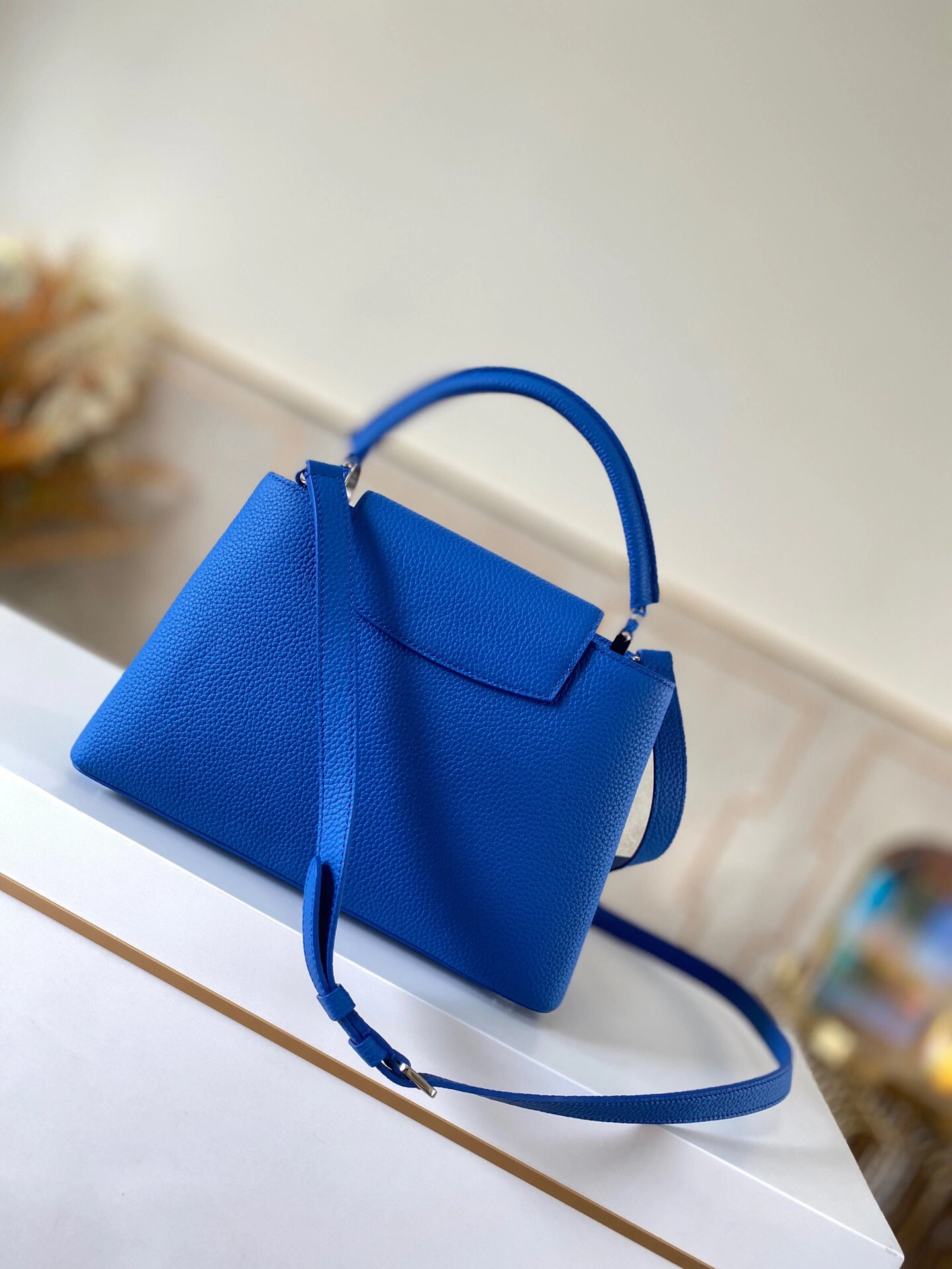 Sophisticated L*ouis V*uitton Bag Top Quality 31.5*20*11cm 8383