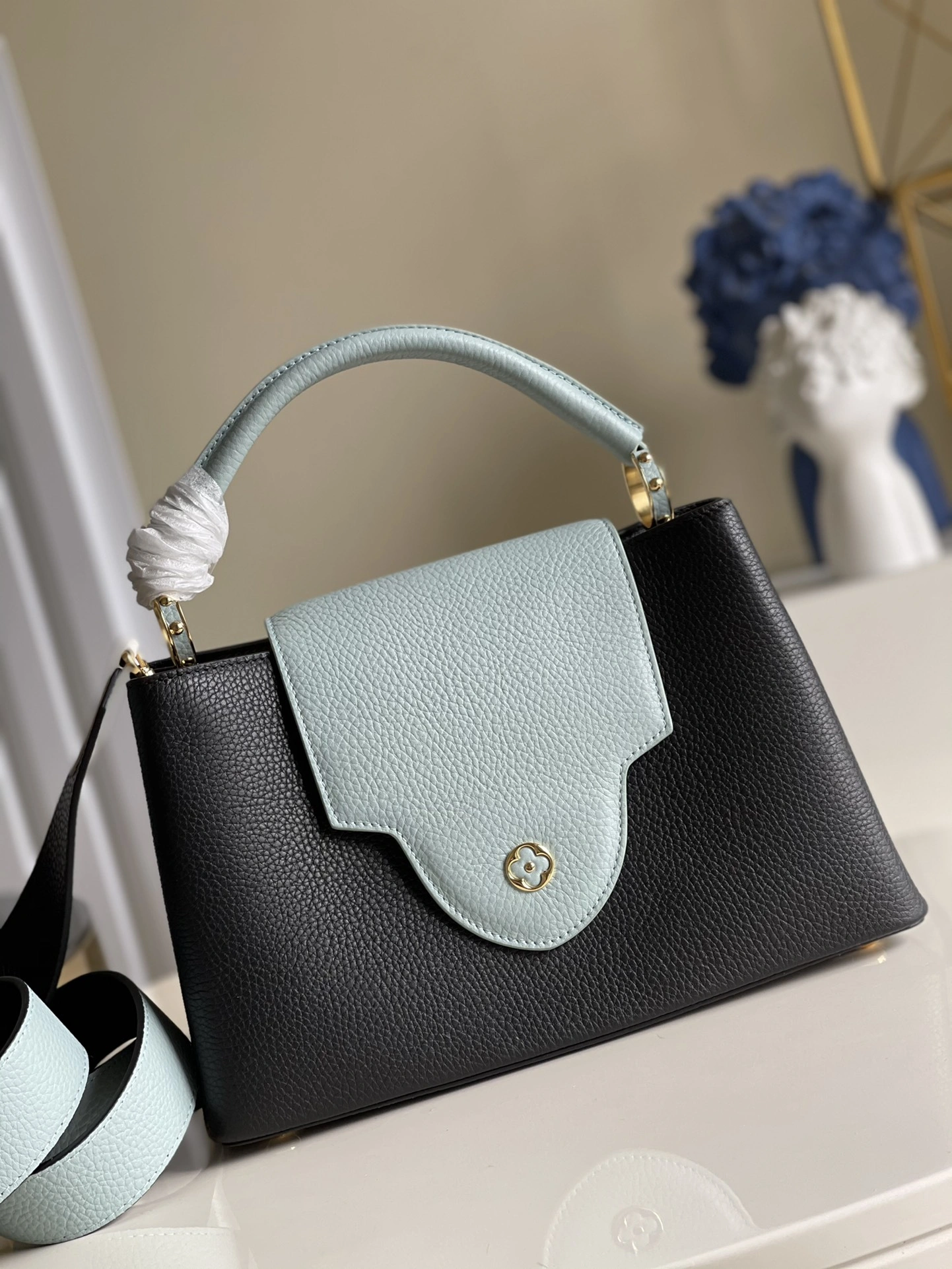 L*ouis V*uitton Bag Top Quality 31.5*20*11cm Lightweight 8631