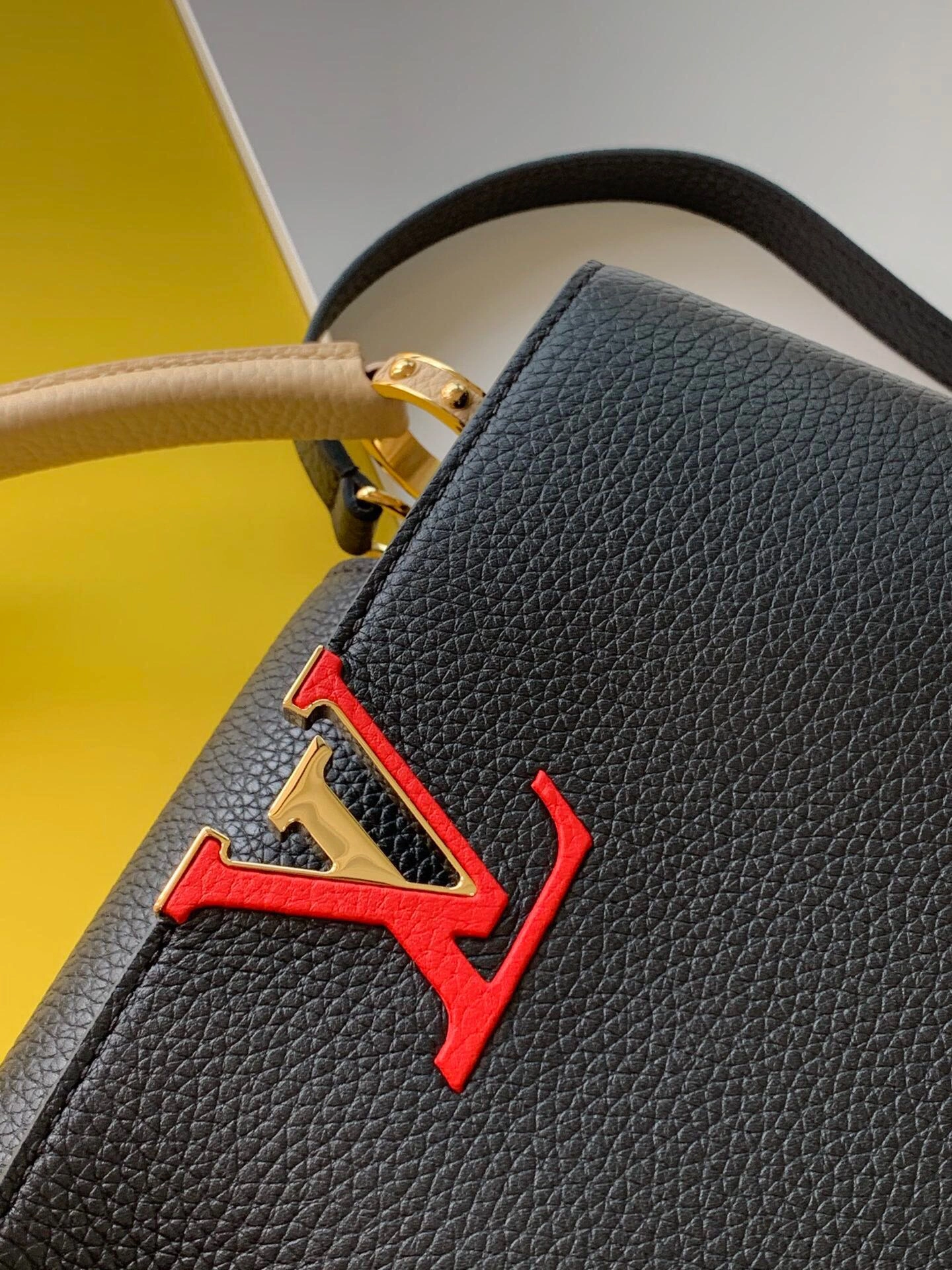 Affordable L*ouis V*uitton Bag Top Quality 31.5*20*11cm 8369