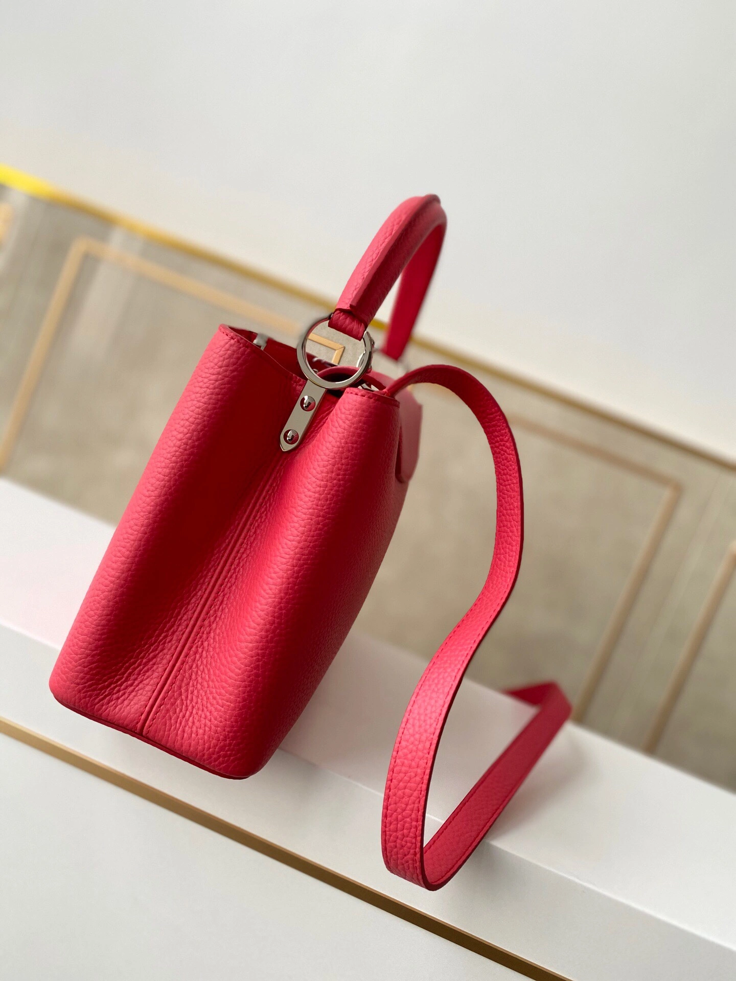 L*ouis V*uitton Bag Top Quality 31.5*20*11cm HighPerformance 8381