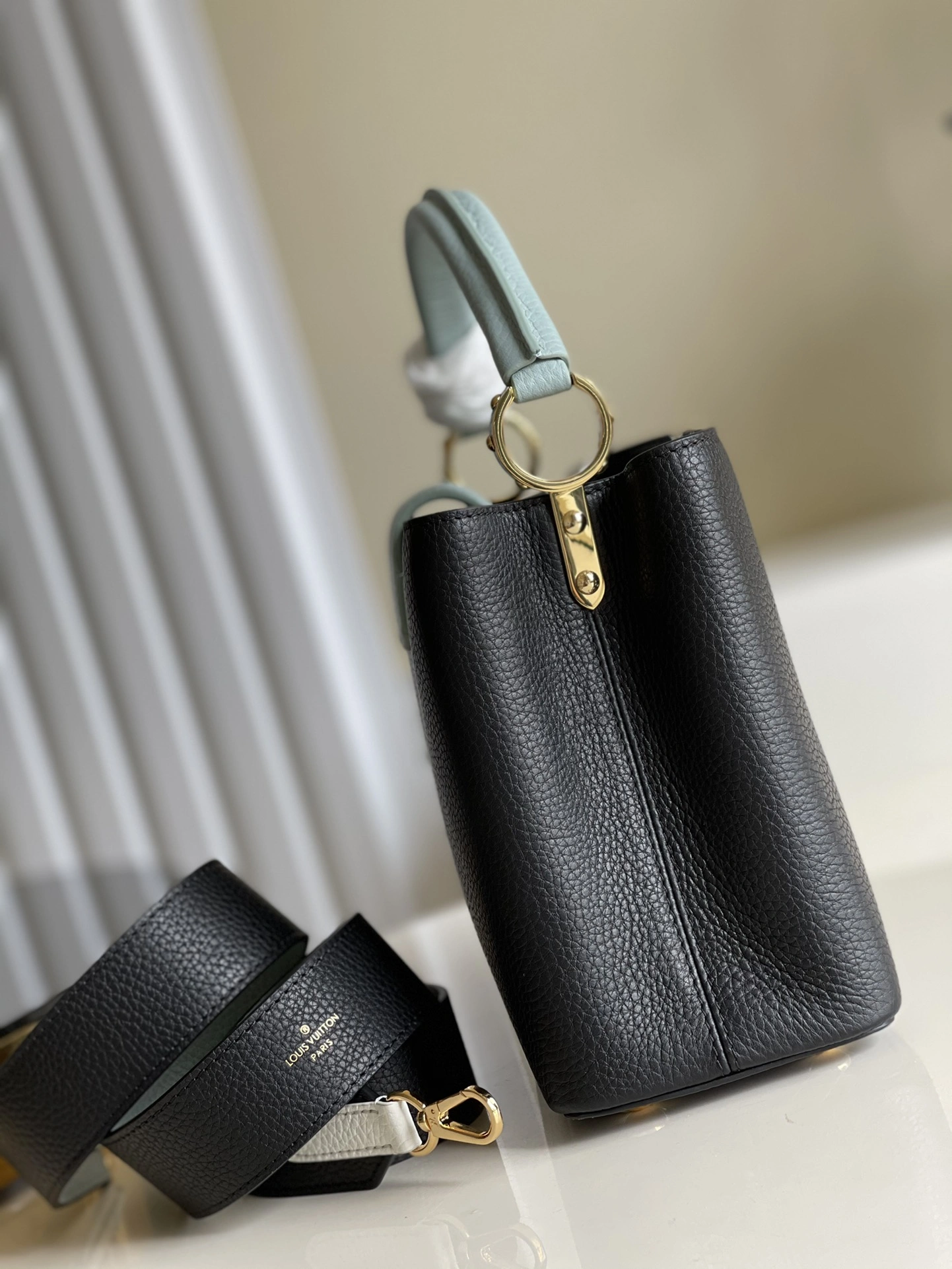 L*ouis V*uitton Bag Top Quality 31.5*20*11cm Lightweight 8631