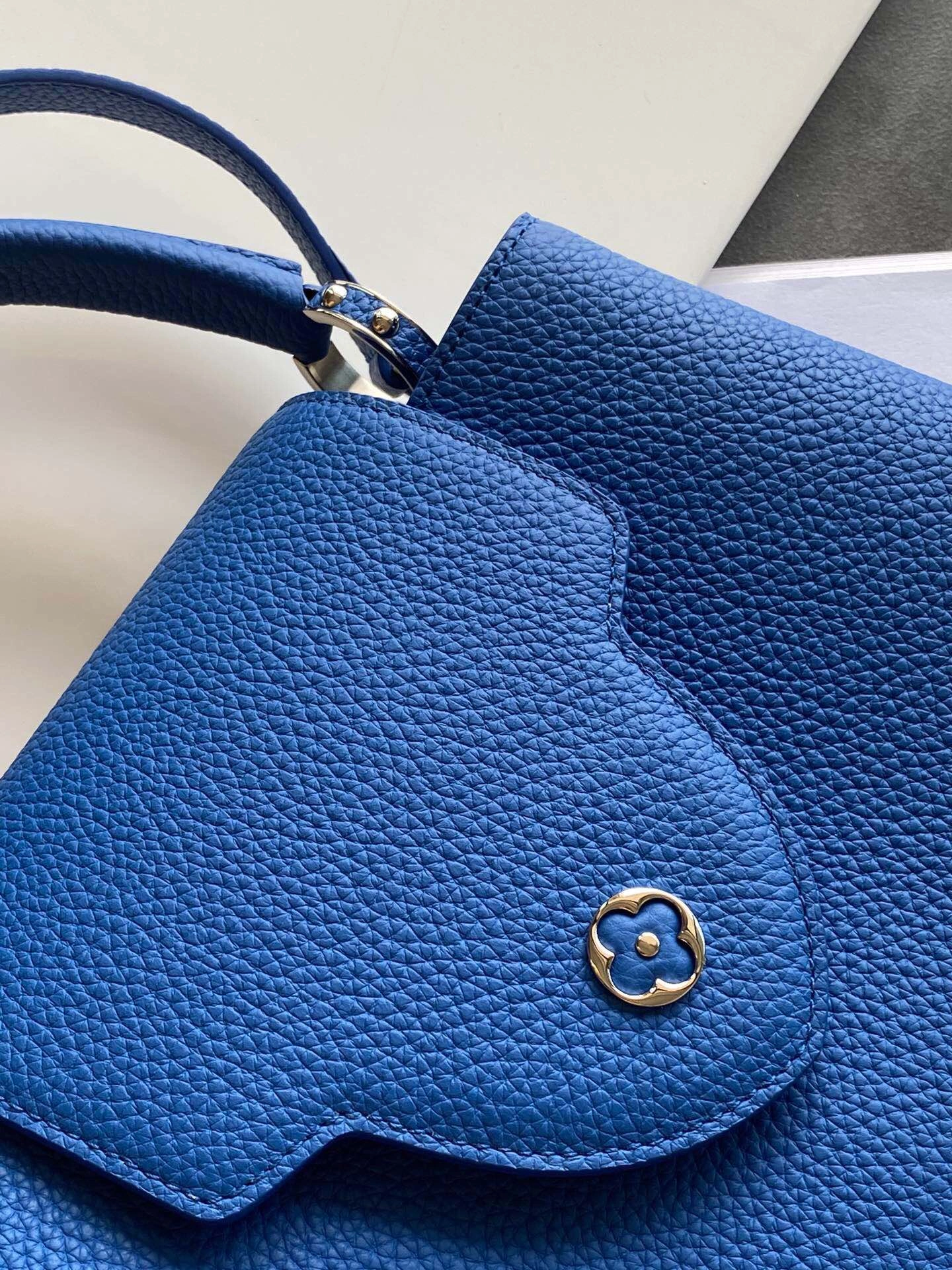 Sophisticated L*ouis V*uitton Bag Top Quality 31.5*20*11cm 8383