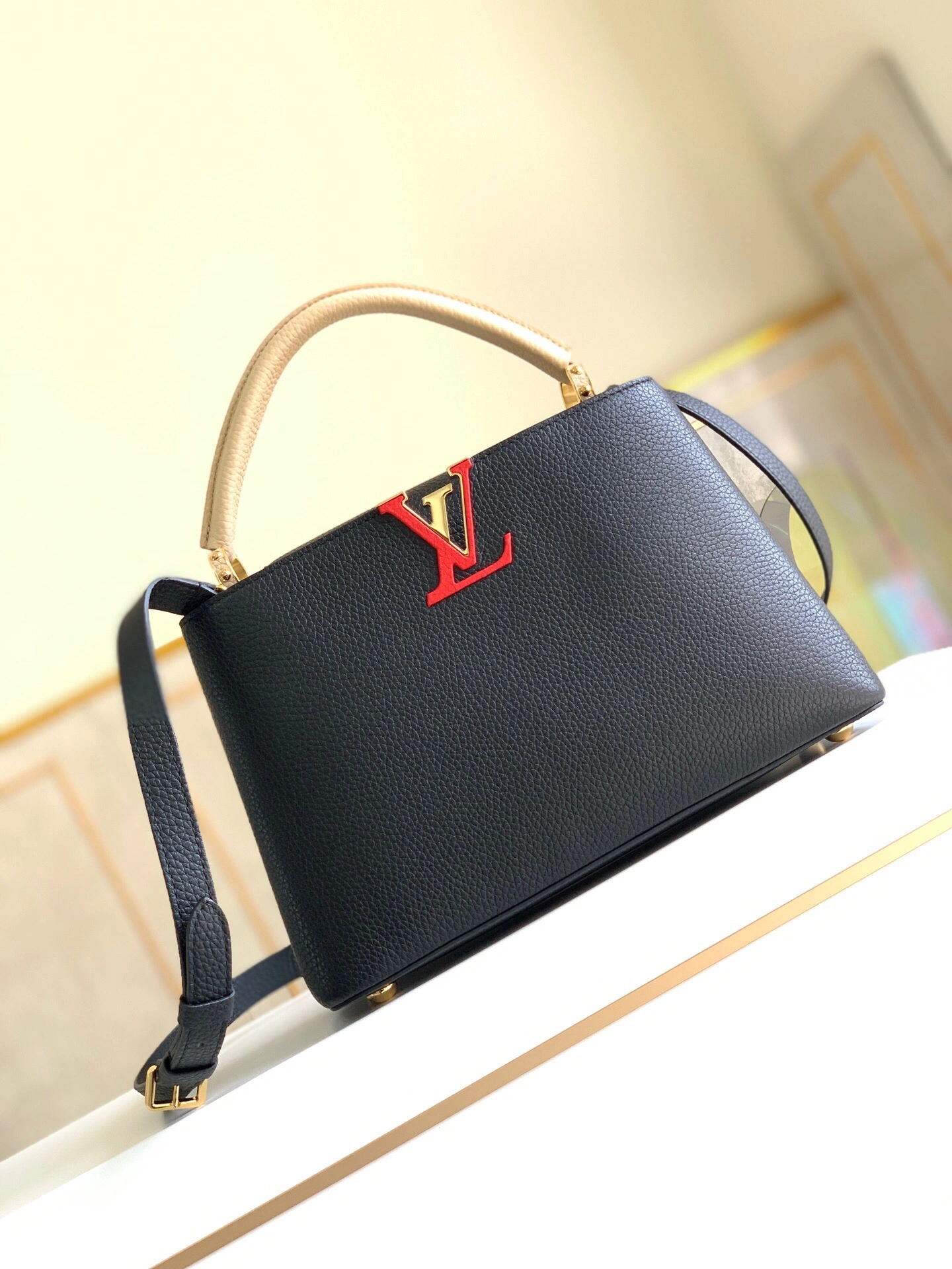 Affordable L*ouis V*uitton Bag Top Quality 31.5*20*11cm 8369