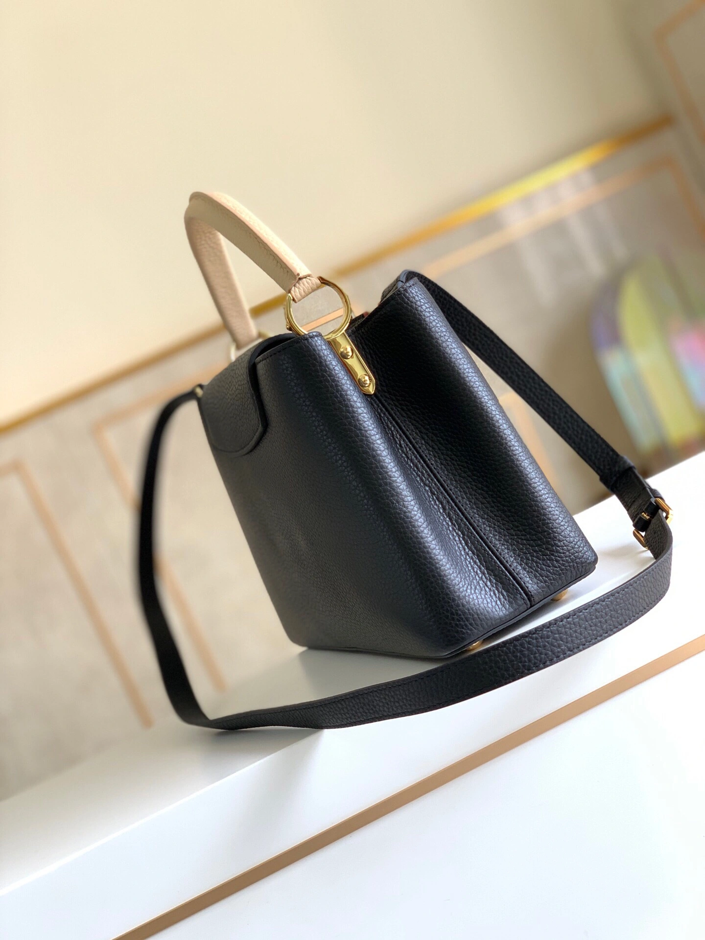 Affordable L*ouis V*uitton Bag Top Quality 31.5*20*11cm 8369