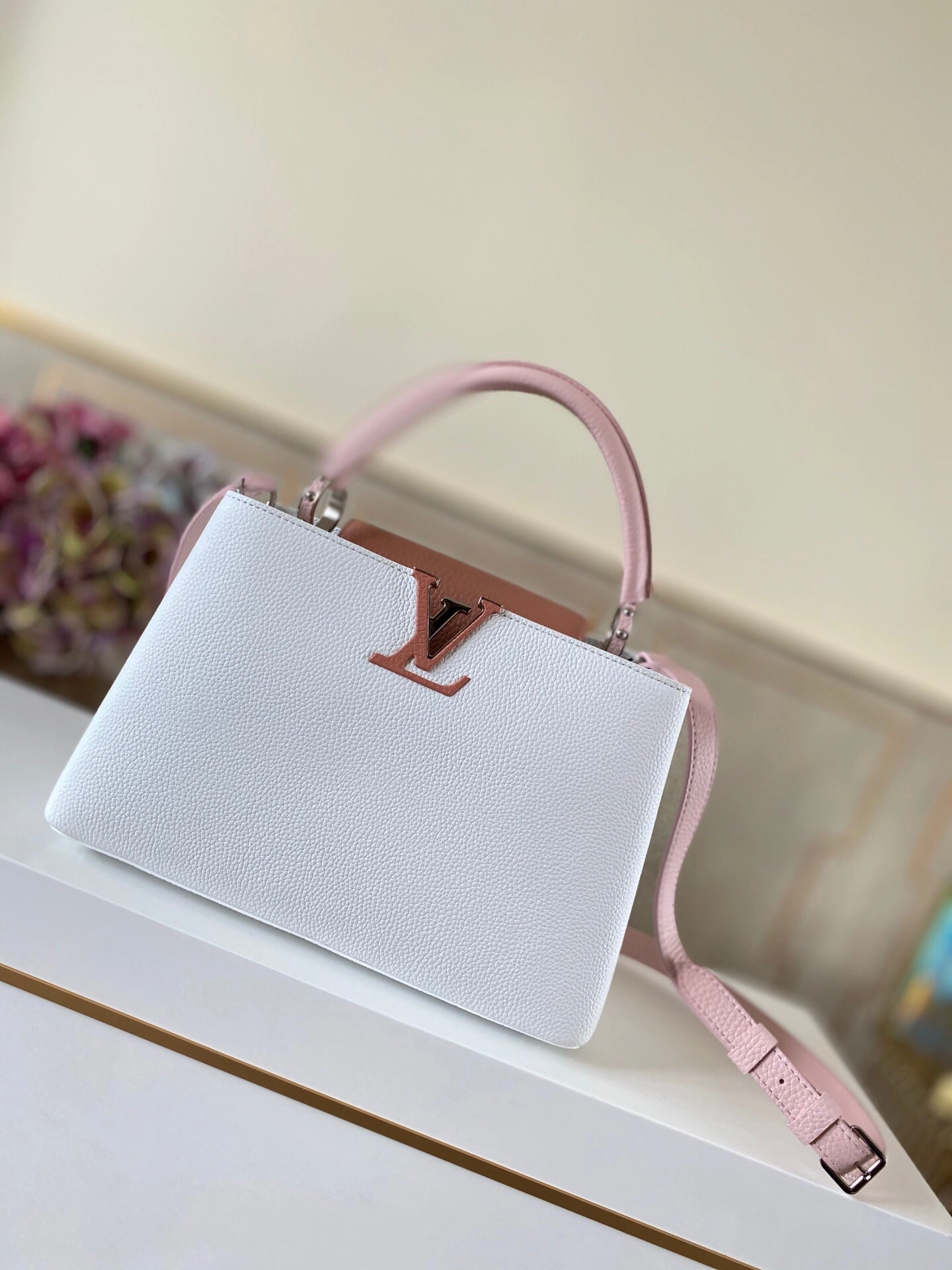 Flexible L*ouis V*uitton Bag Top Quality 31.5*20*11cm 8371