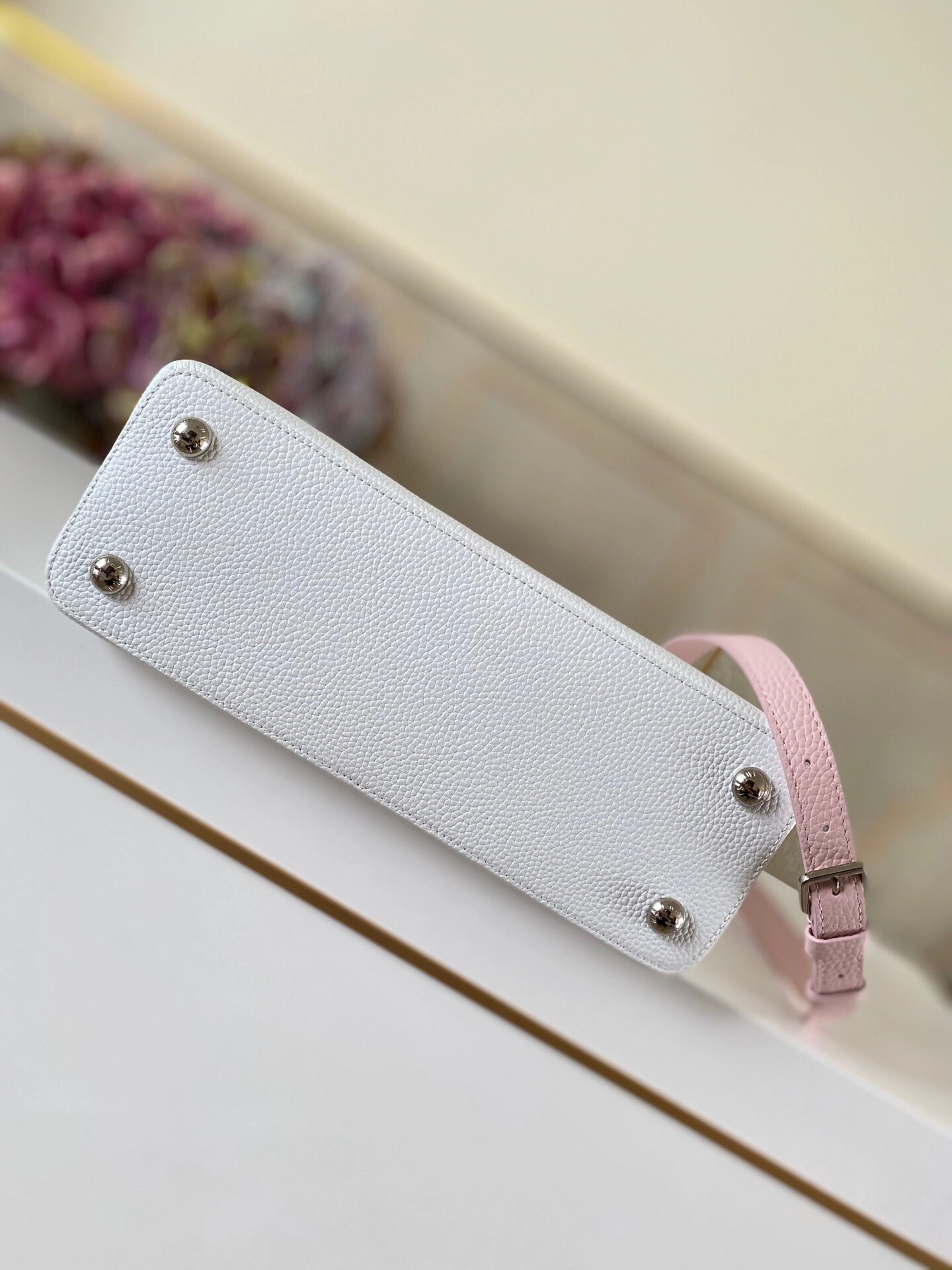Flexible L*ouis V*uitton Bag Top Quality 31.5*20*11cm 8371
