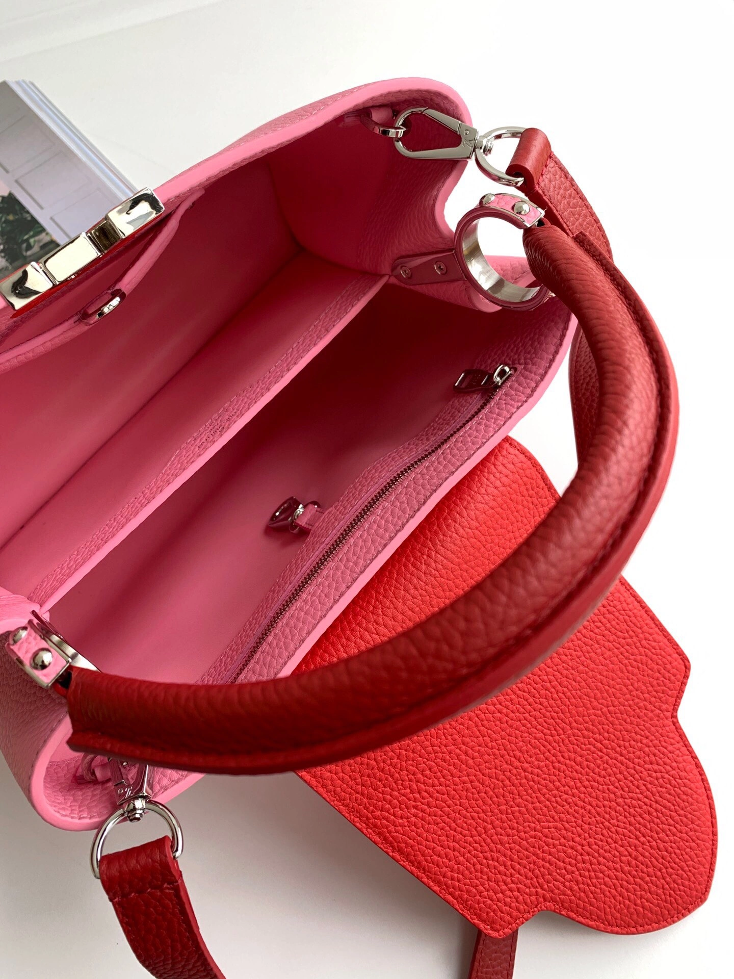 L*ouis V*uitton Bag Top Quality 31.5*20*11cm Chic 8373