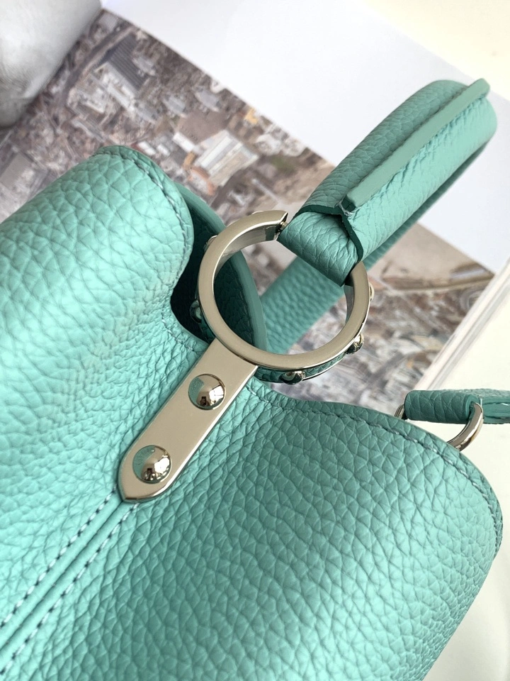 L*ouis V*uitton Bag Top Quality 31.5*20*11cm GoodFit 8380