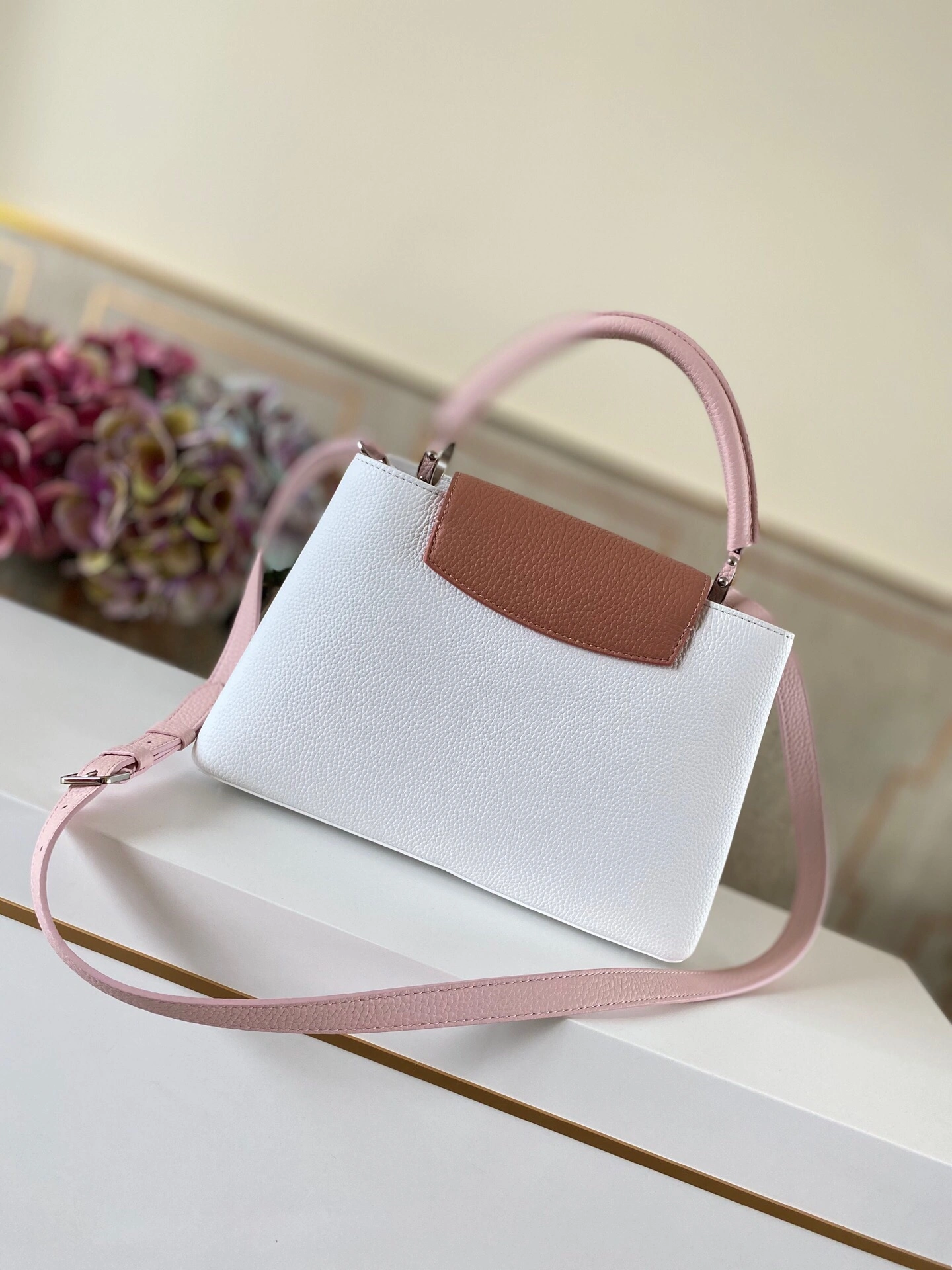 Flexible L*ouis V*uitton Bag Top Quality 31.5*20*11cm 8371