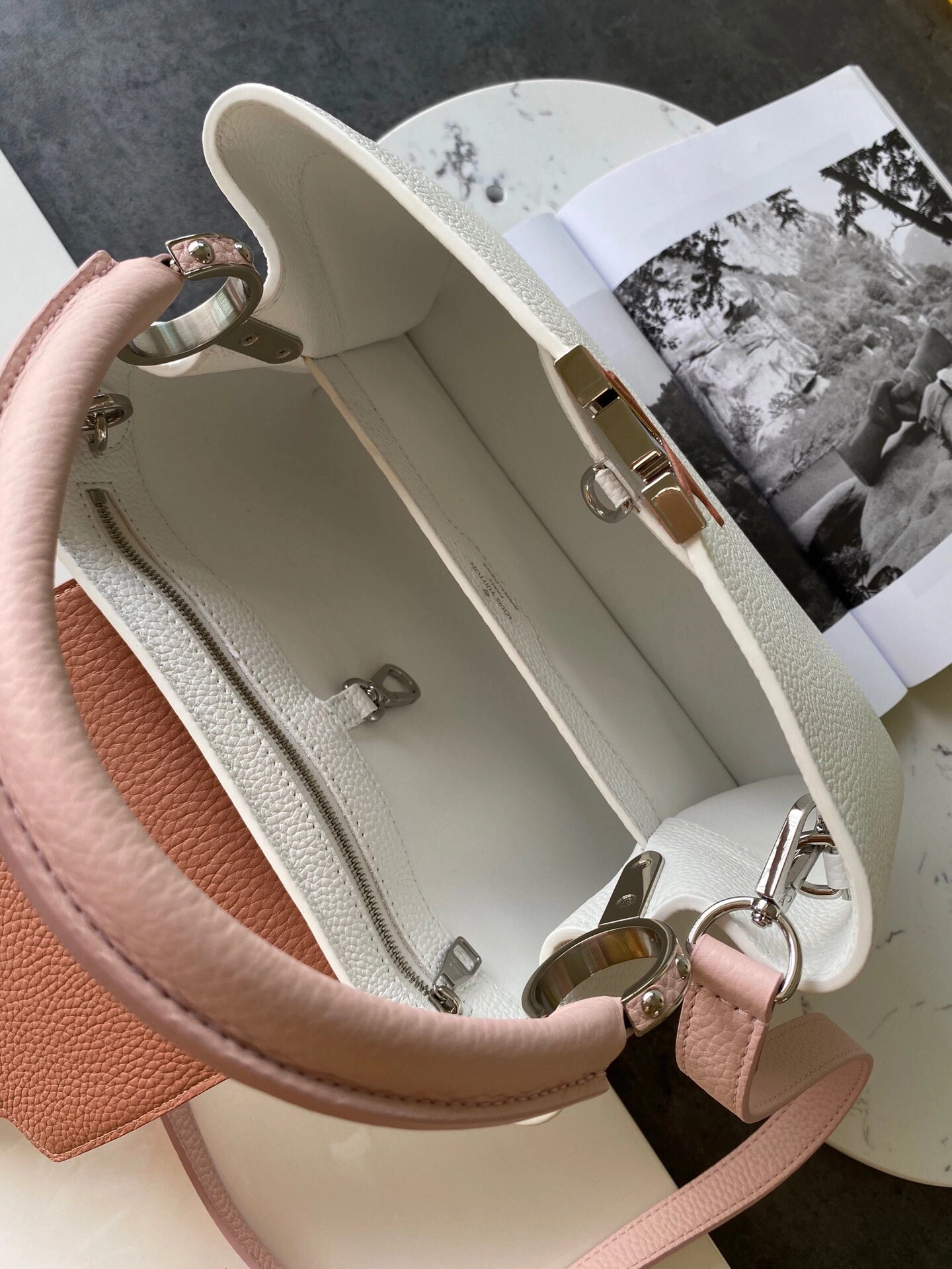 Flexible L*ouis V*uitton Bag Top Quality 31.5*20*11cm 8371