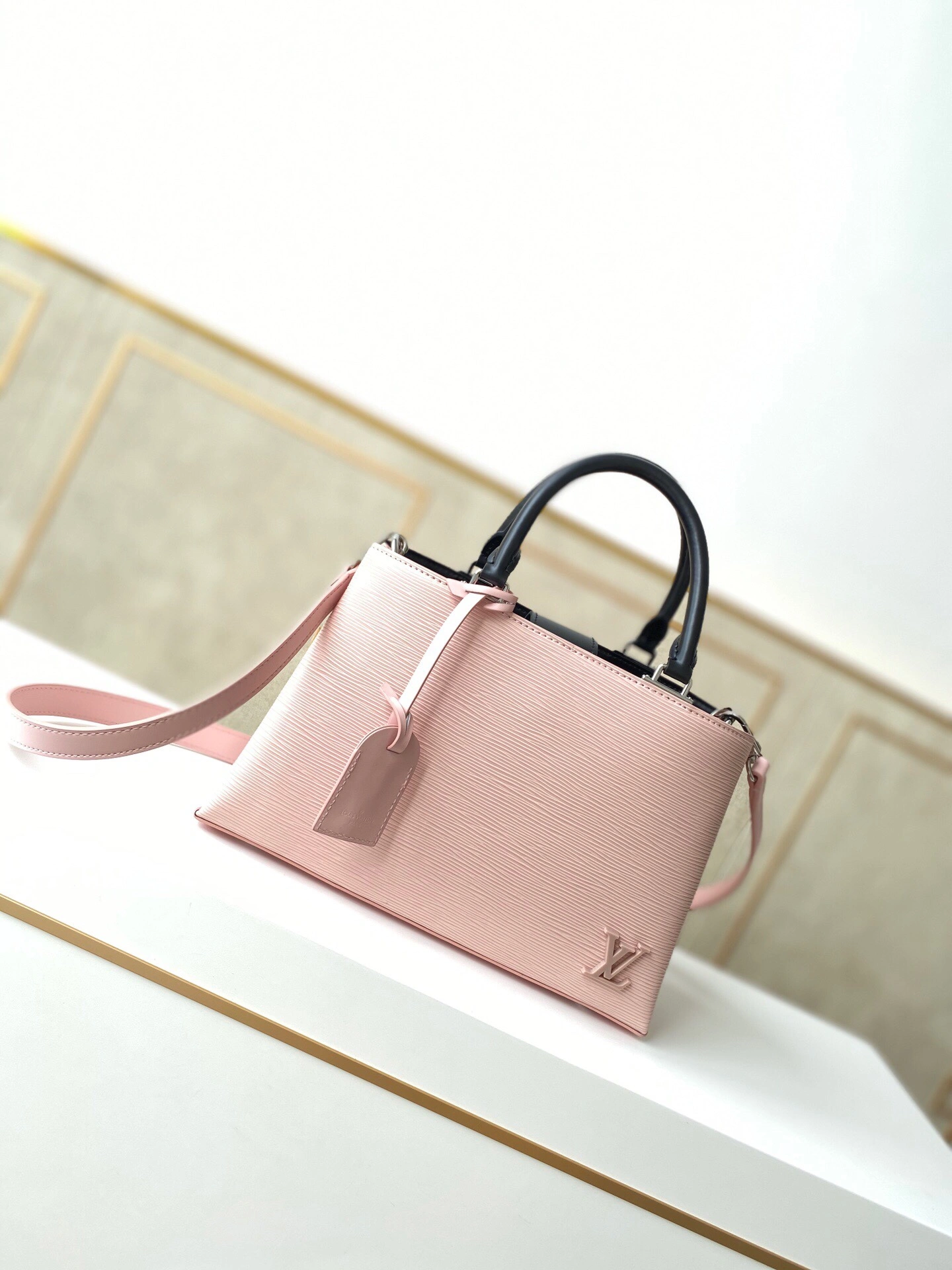 L*ouis V*uitton Bag Top Quality 31x20x11CM Soft 8659