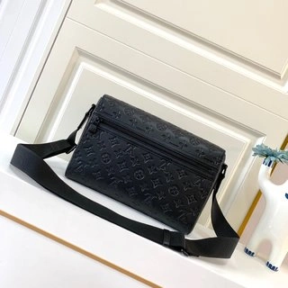 Comfortable L*ouis V*uitton Bag Top Quality 32*21*11cm 8766