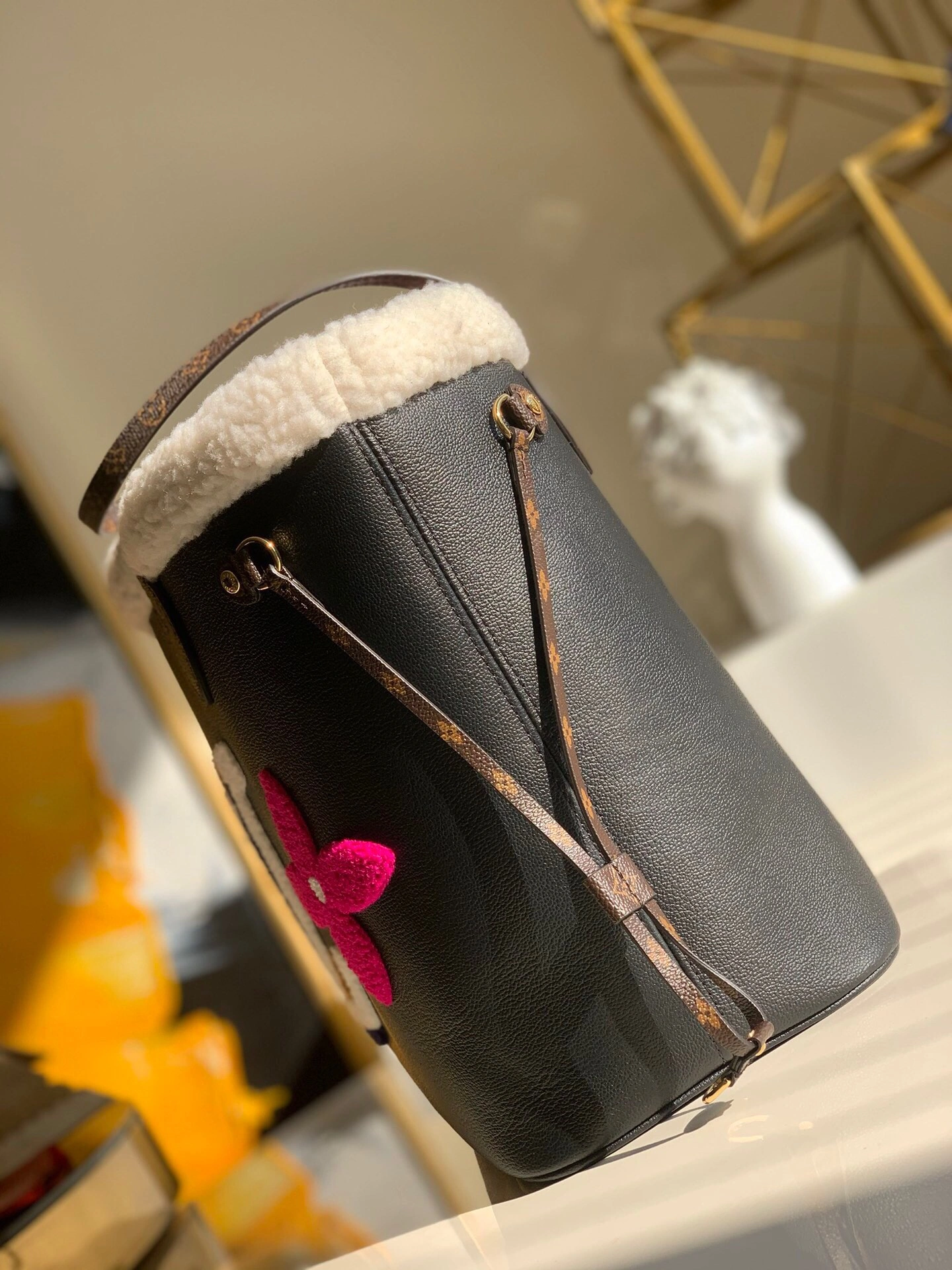WeatherProof L*ouis V*uitton Bag Top Quality 32*29*17cm 8719