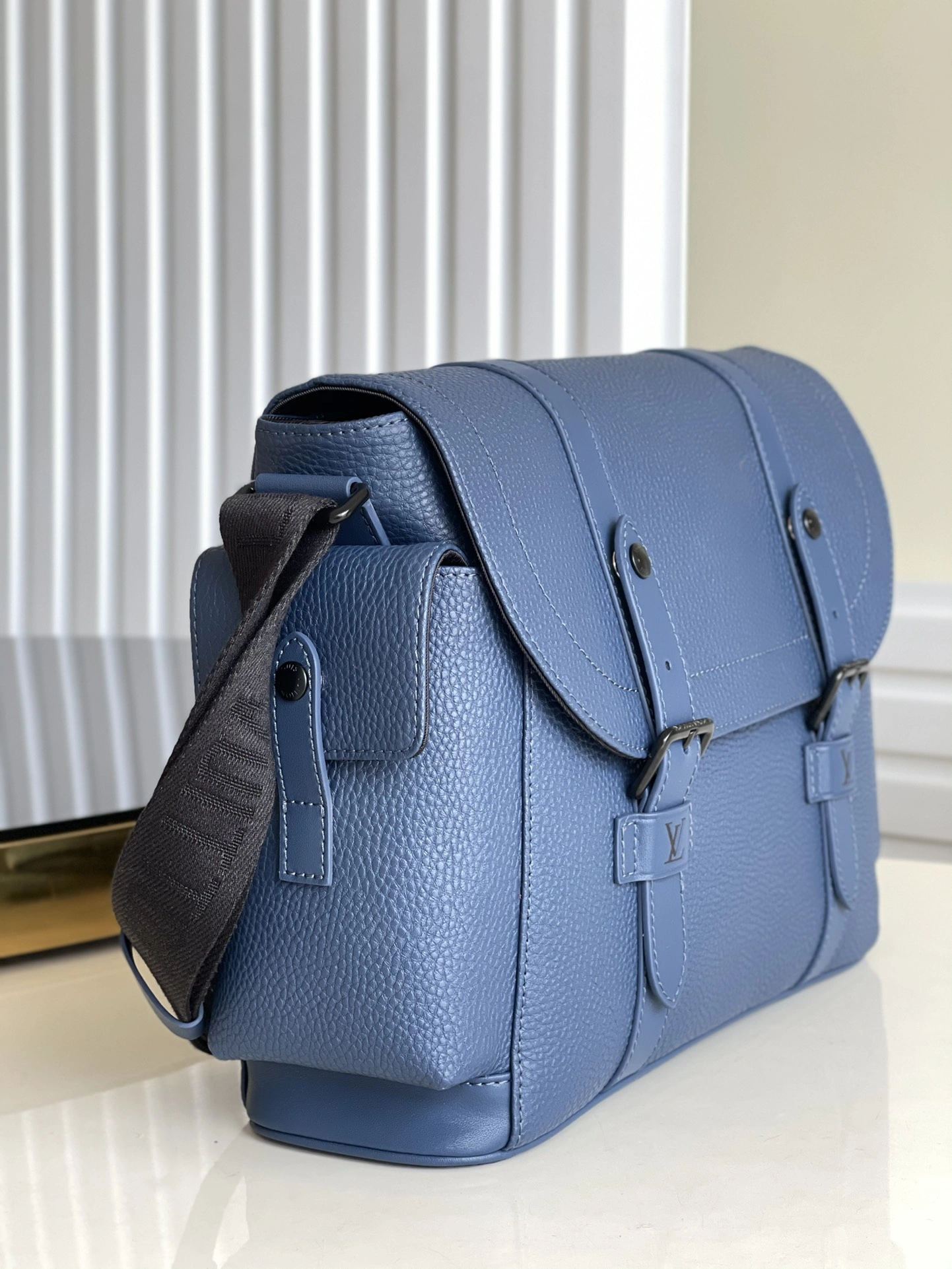 RelaxedFit L*ouis V*uitton Bag Top Quality 33*28*11cm 8428