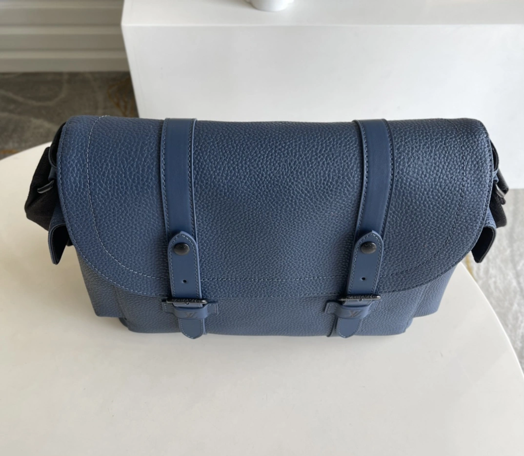 RelaxedFit L*ouis V*uitton Bag Top Quality 33*28*11cm 8428