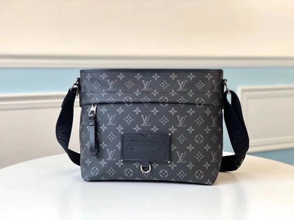 Lightweight L*ouis V*uitton Bag Top Quality 35*26.5*13cm 8785