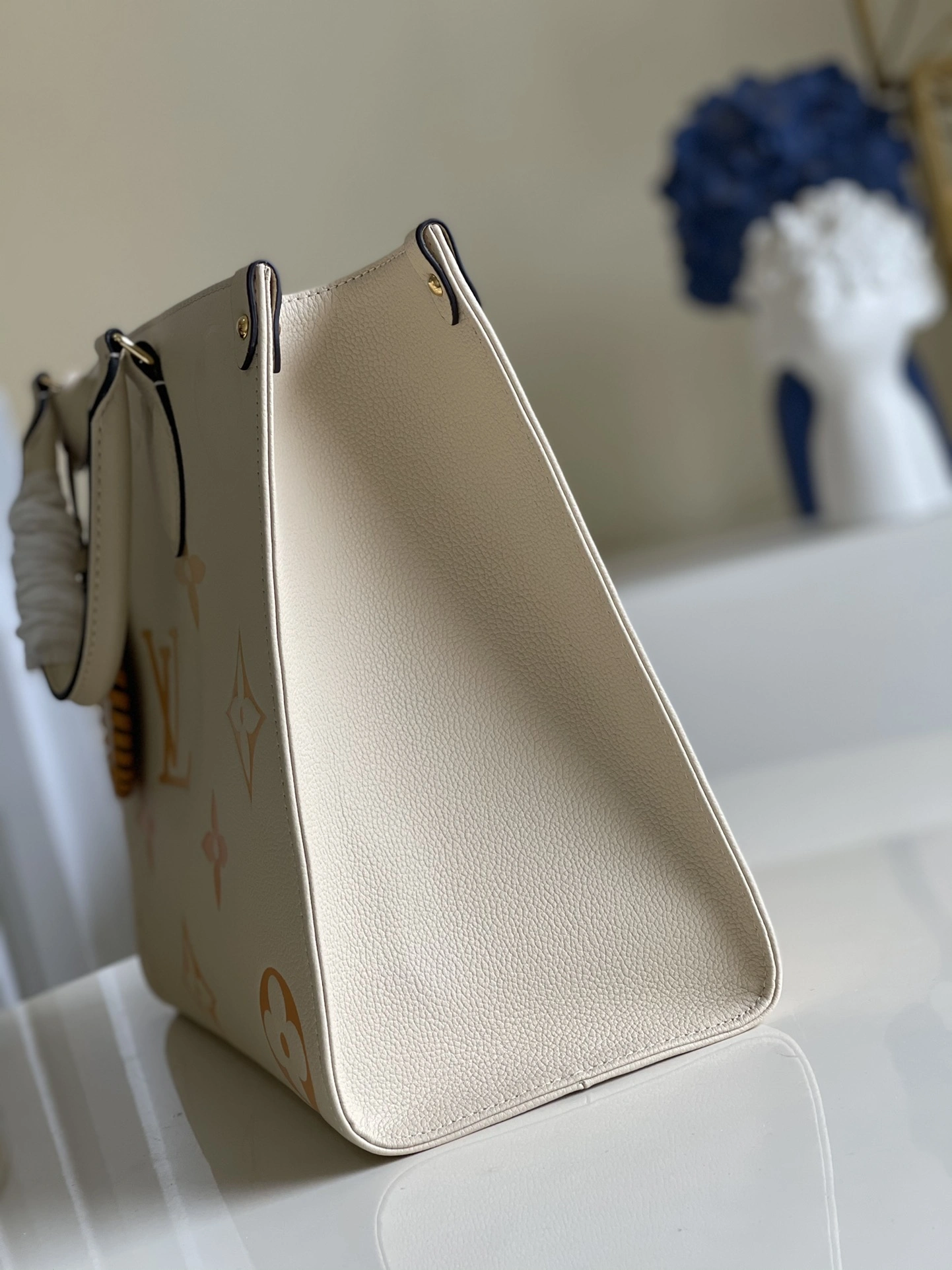 Refined L*ouis V*uitton Bag Top Quality 35*27*14cm 8627