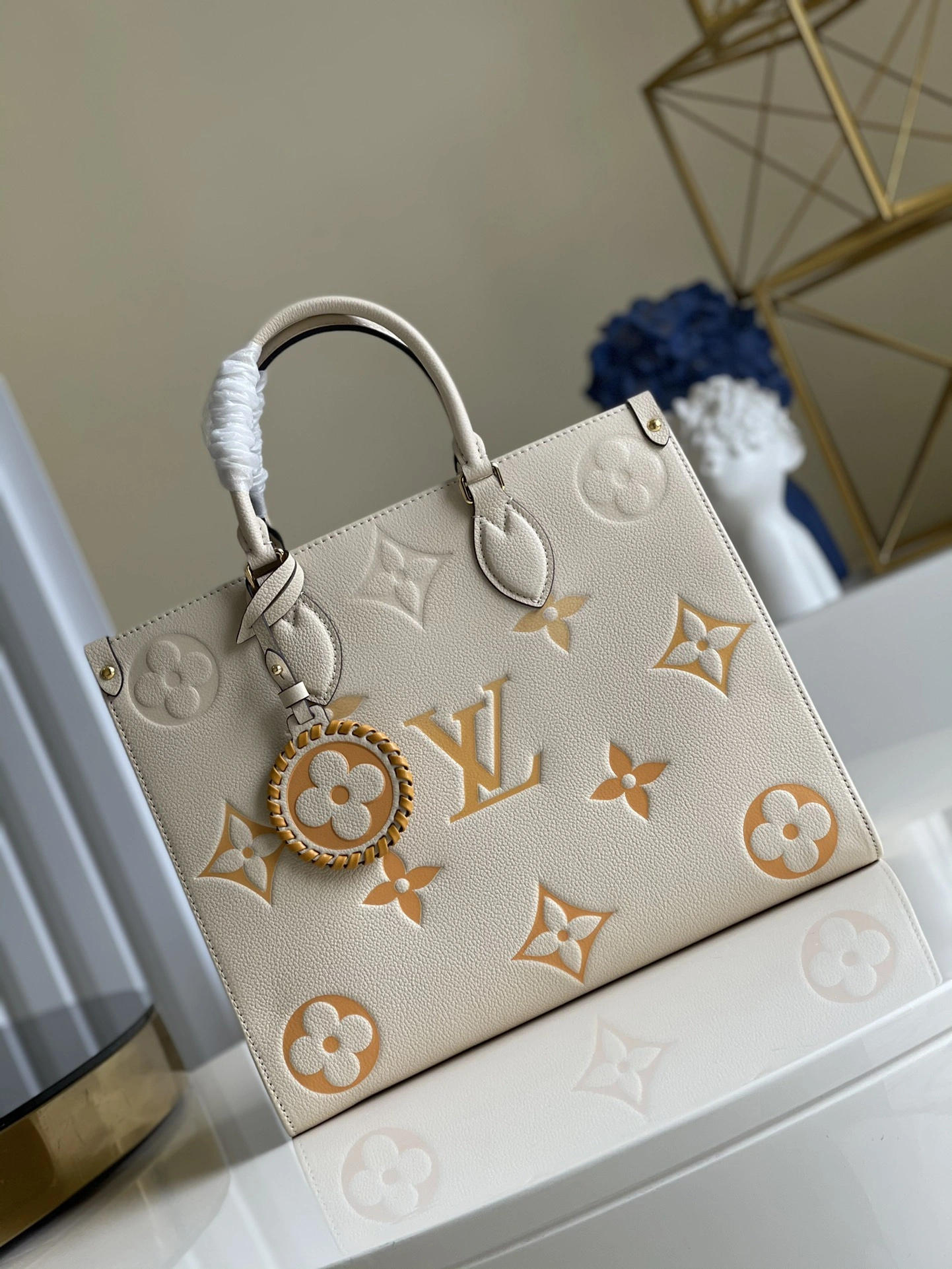 Refined L*ouis V*uitton Bag Top Quality 35*27*14cm 8627