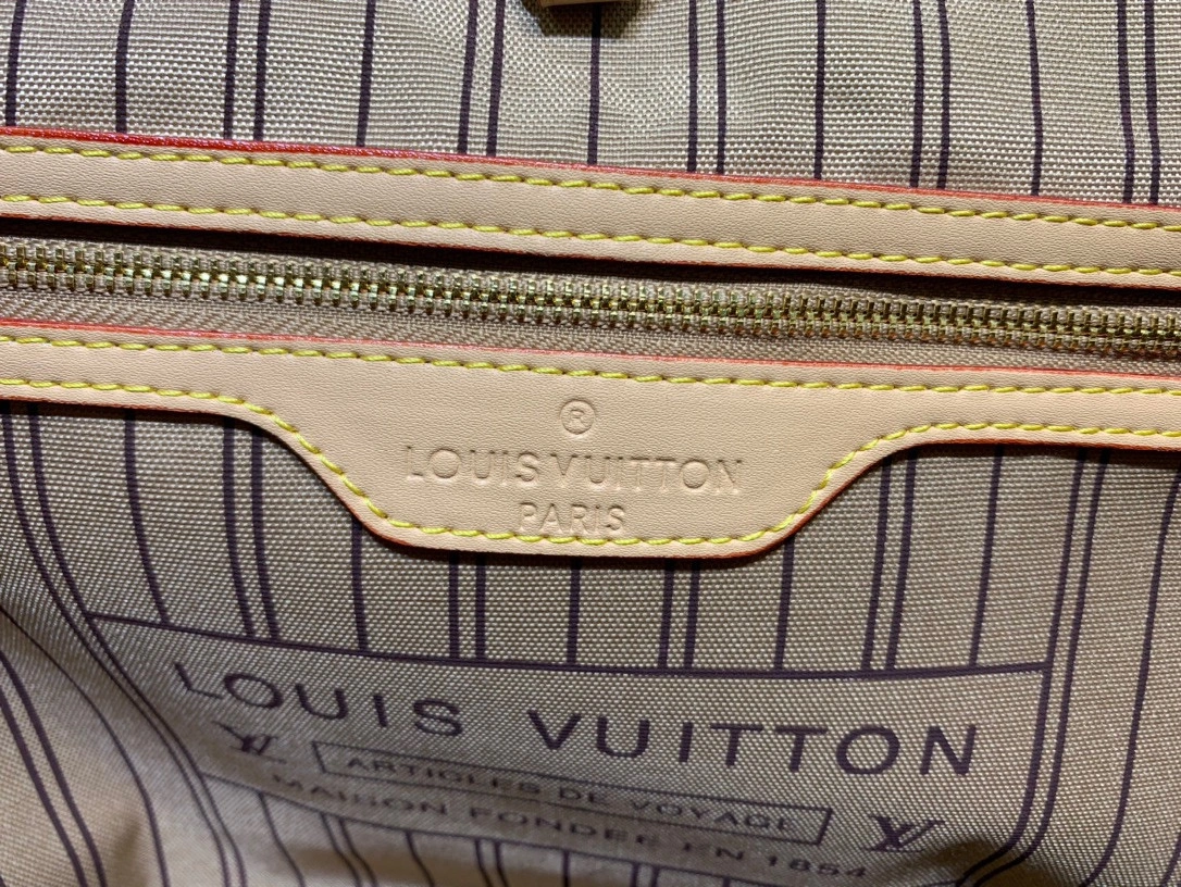 L*ouis V*uitton Bag Top Quality 38*30cm Versatile 8355