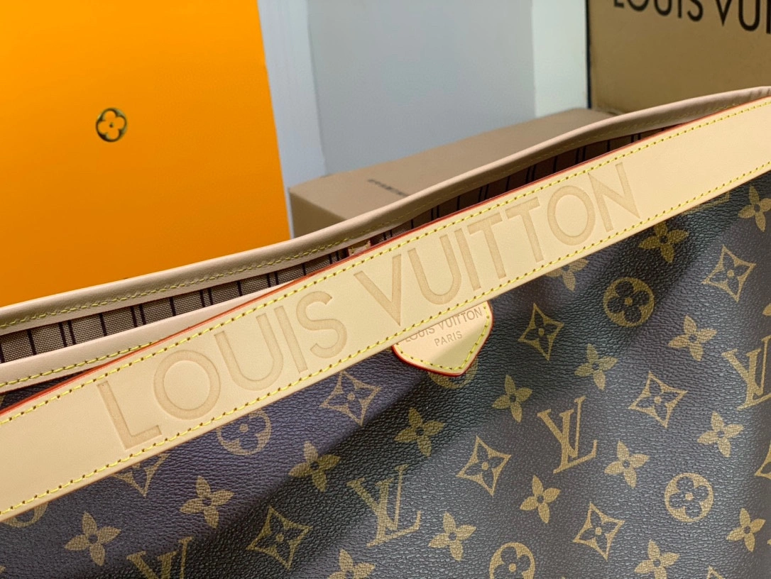 L*ouis V*uitton Bag Top Quality 38*30cm Versatile 8355