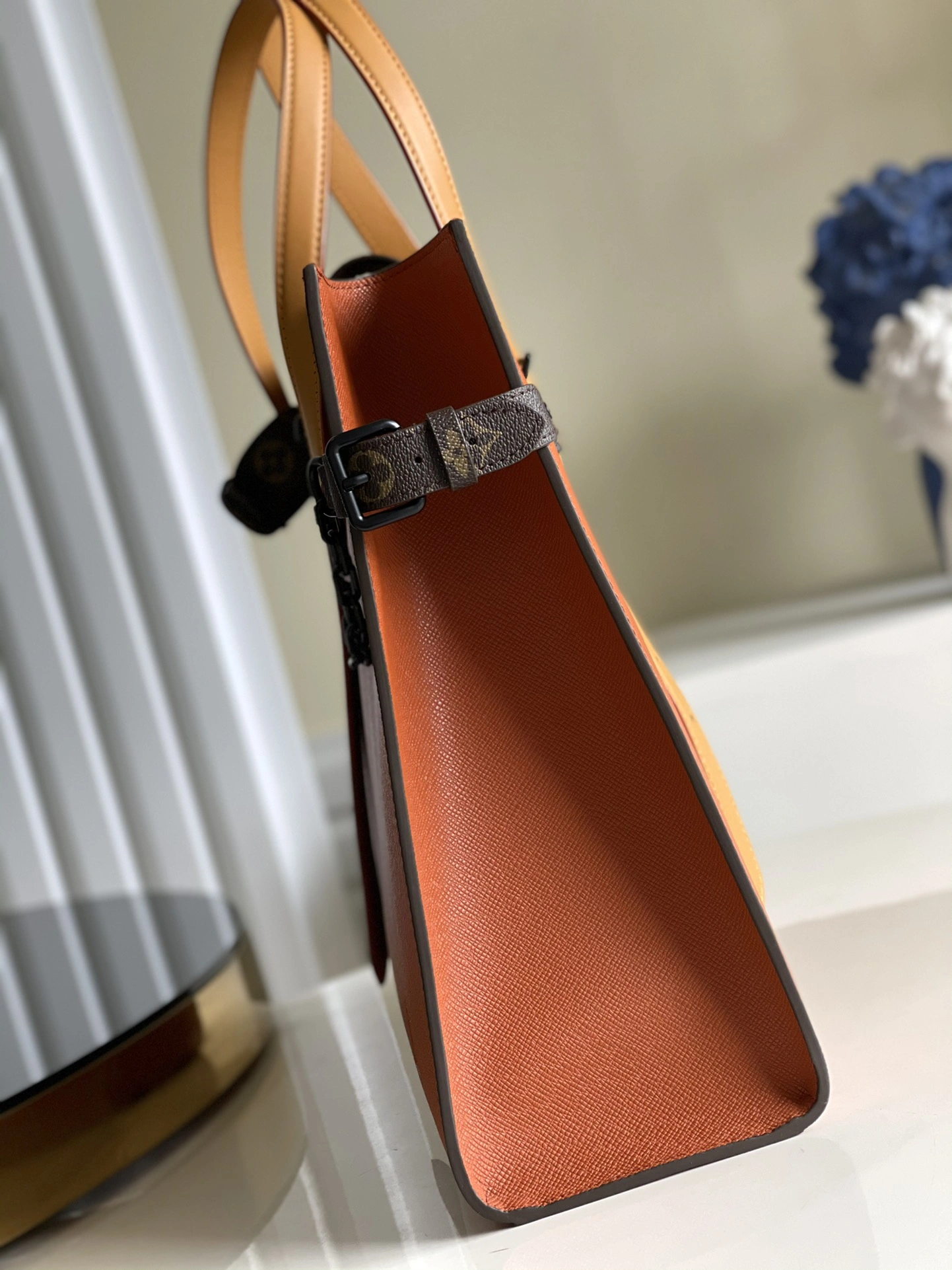 L*ouis V*uitton Bag Top Quality 41*34*19cm Resilient 8671