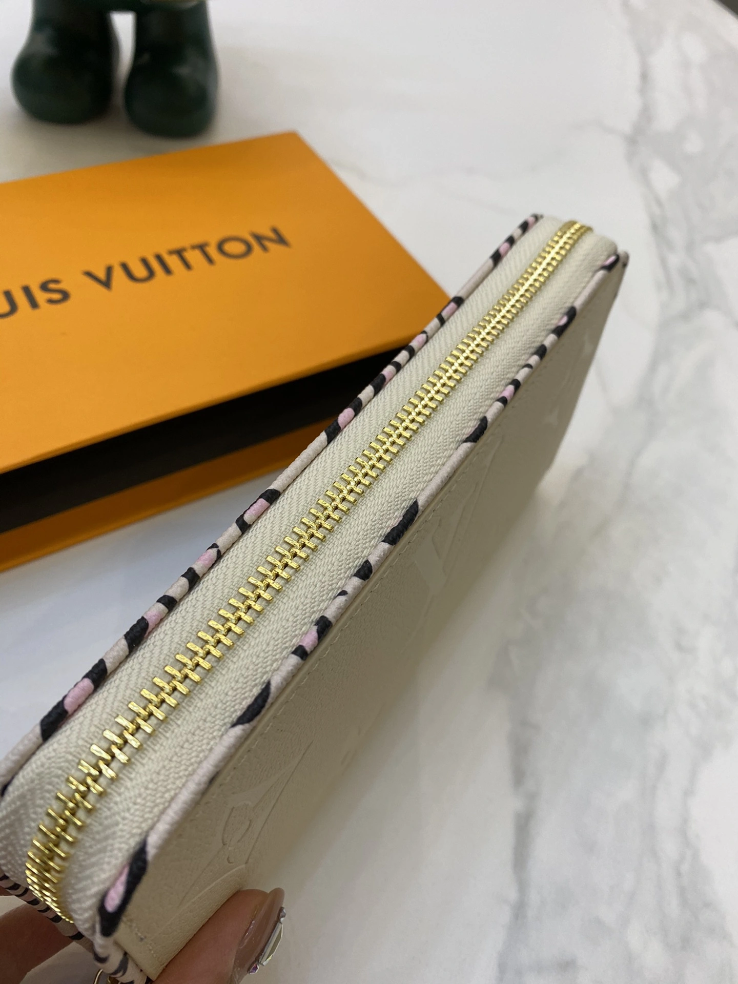 L*ouis V*uitton Bag Top Quality Seasonal 8438