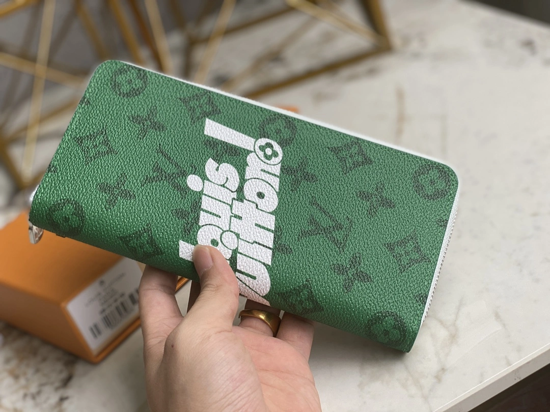 ZipUp L*ouis V*uitton Bag Top Quality 8437
