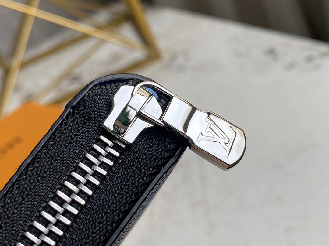 EasyCare L*ouis V*uitton Bag Top Quality 8436