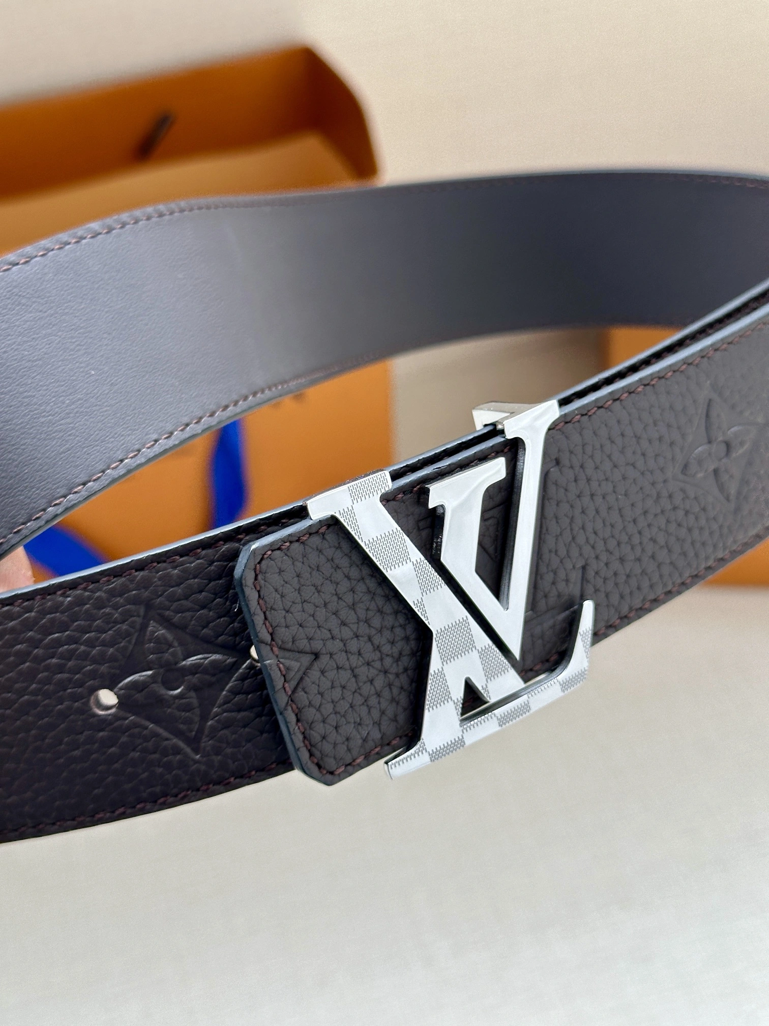 Durable L*ouis V*uitton Belts AT 20240802- 15220