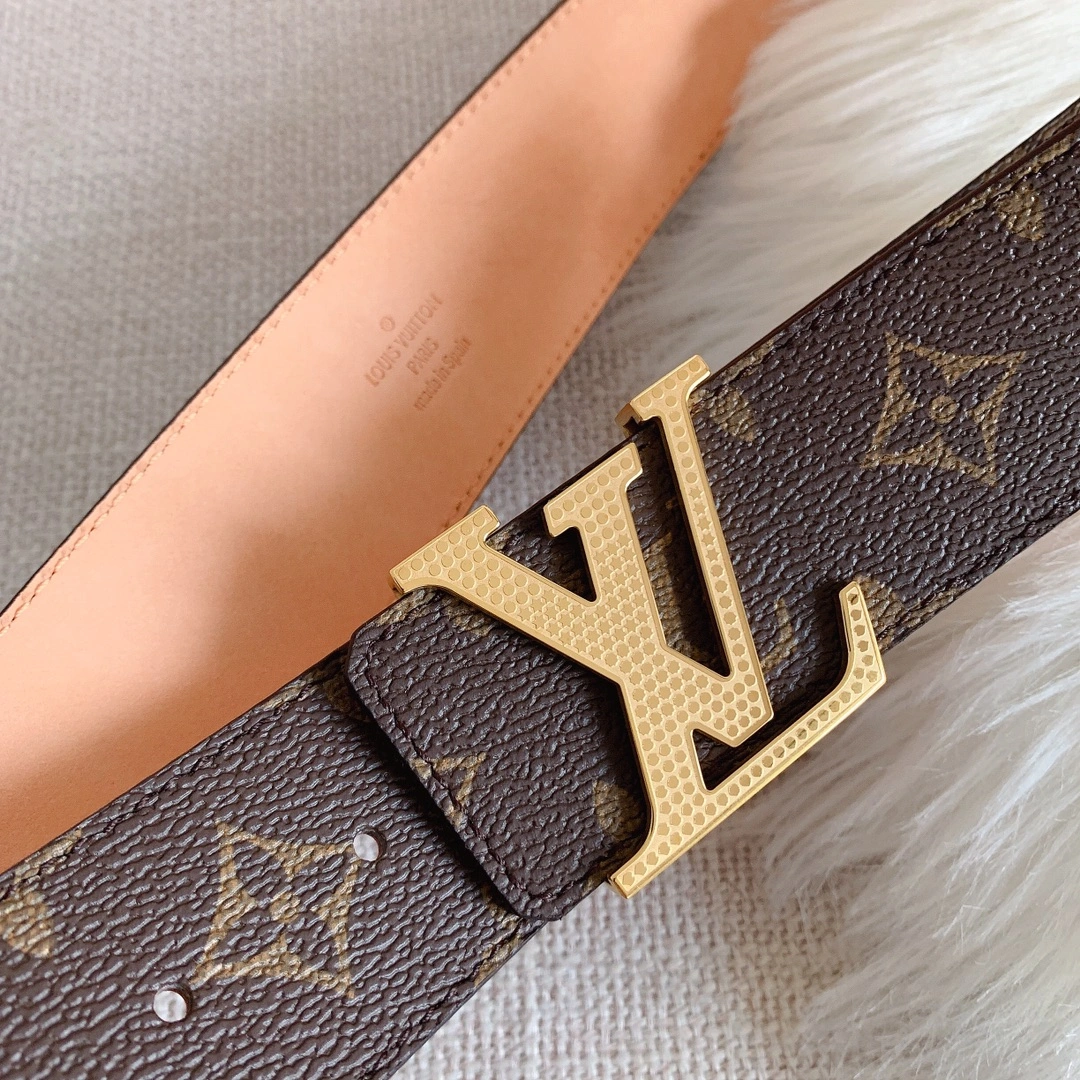 L*ouis V*uitton Belts Top Quality 39mm EasyCare 15407